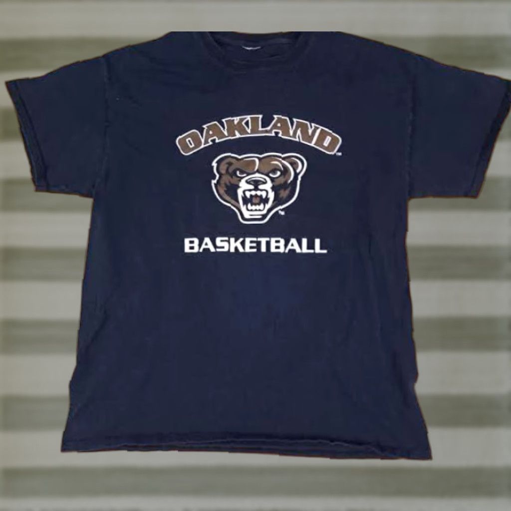 Vintage Oakland University Grizzlies Basketball Black T-Shirt Medium Mens University Bear Size US M / EU 48-50 / 2 - 1 Thumbnail