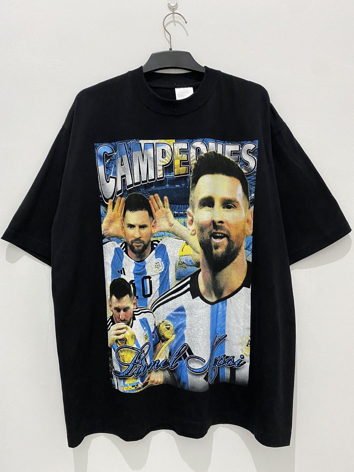 image of Art Of Football x Soccer Jersey Lionel Messi Argentina World Cup 2022 Y2K Tee in Black (Size XL)