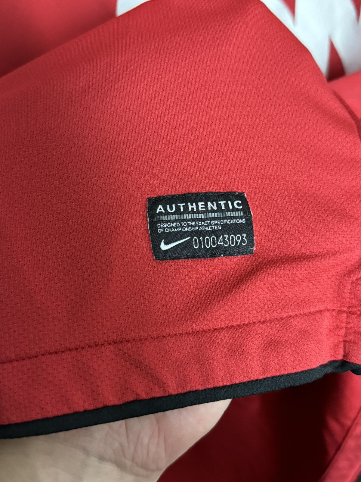 Nike Manchester United 10/11 Home Football Jersey T-Shirt Size US L / EU 52-54 / 3 - 6 Thumbnail