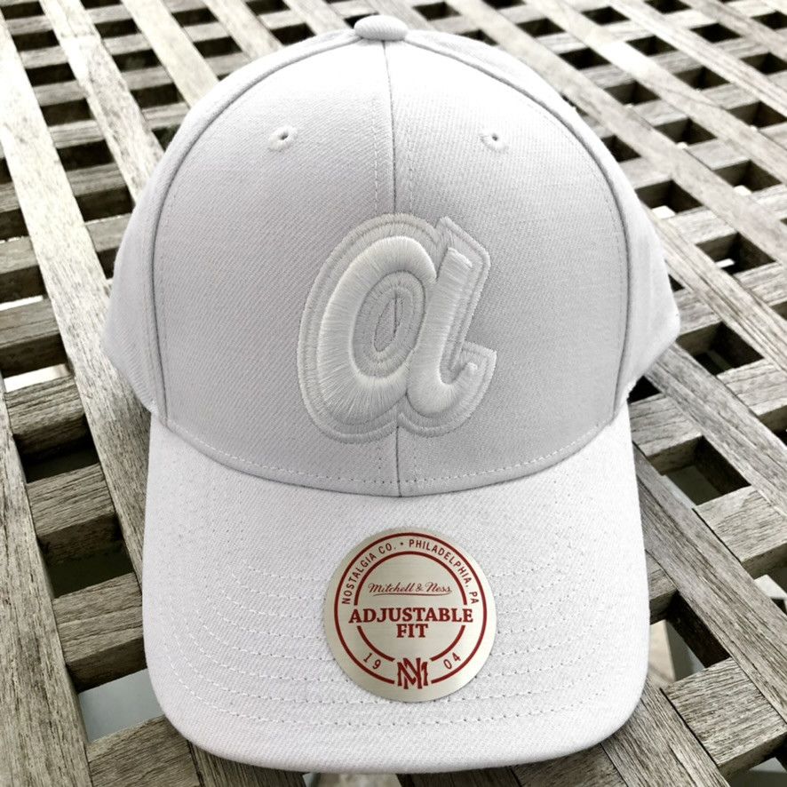 Mitchell & Ness Atlanta Braves Cooperstown White Structured Snapback Hat Size ONE SIZE - 1 Thumbnail