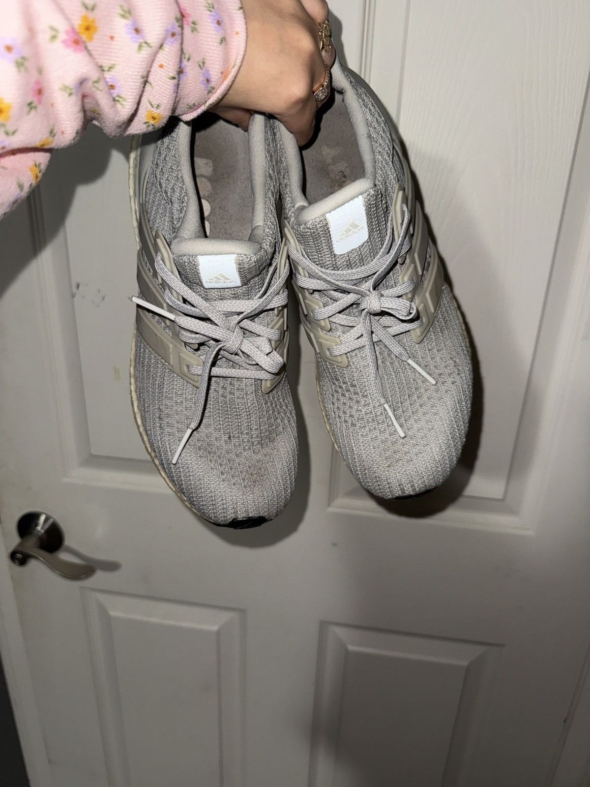 Adidas Adidas Ultra Boost Grey and White Sneakers Size US 10 / EU 43 - 3 Thumbnail