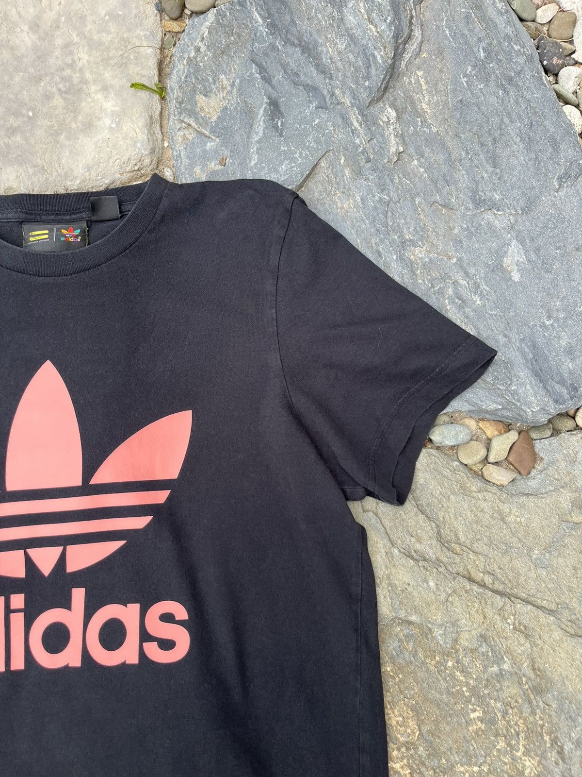 Adidas × Pharrell Adidas x Pharrell Williams big logo tee human made hiking Size US L / EU 52-54 / 3 - 4 Thumbnail