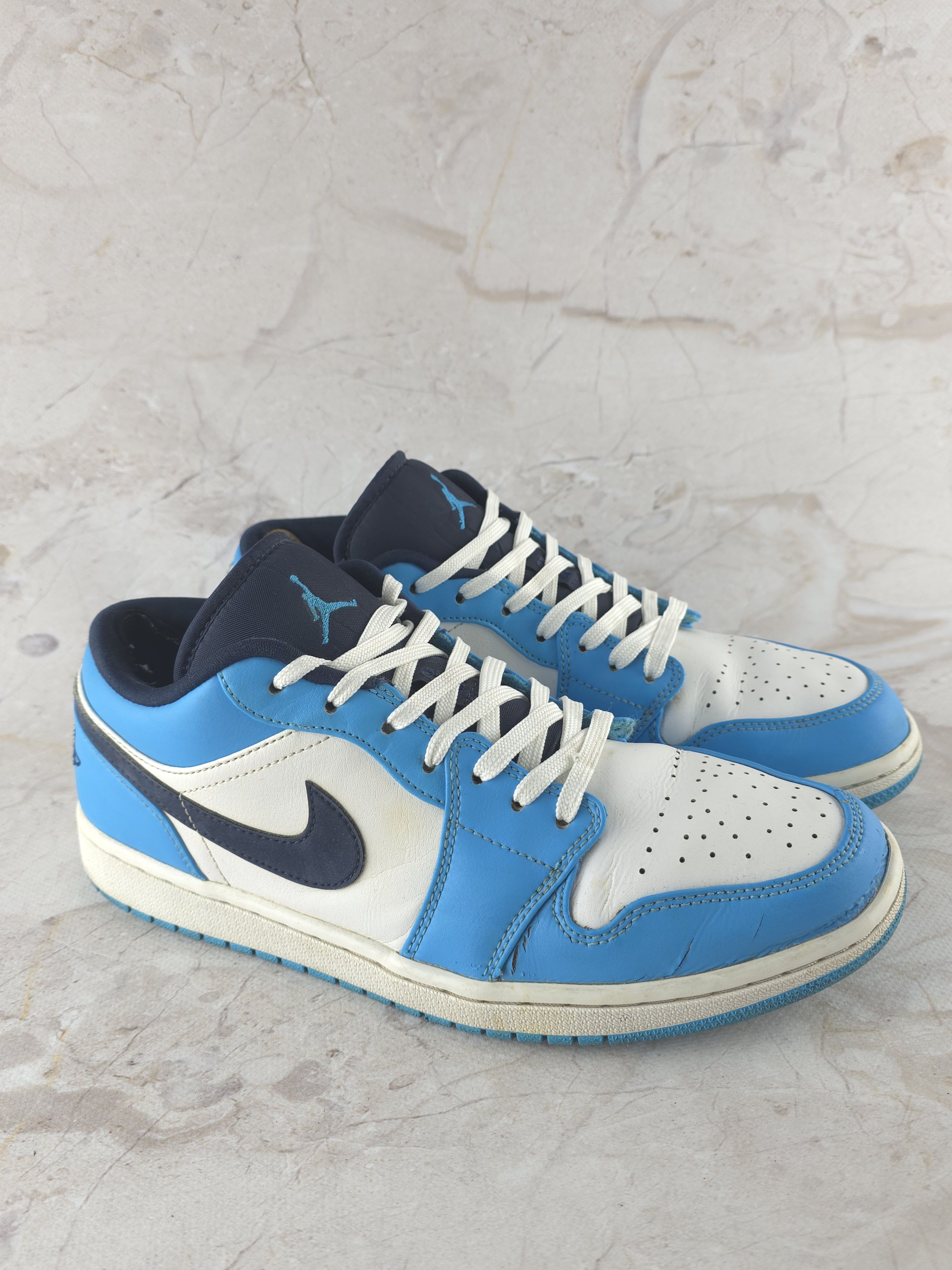 Jordan Brand Jordan 1 low UNC basketball shoes Size US 10 / EU 43 - 2 Thumbnail