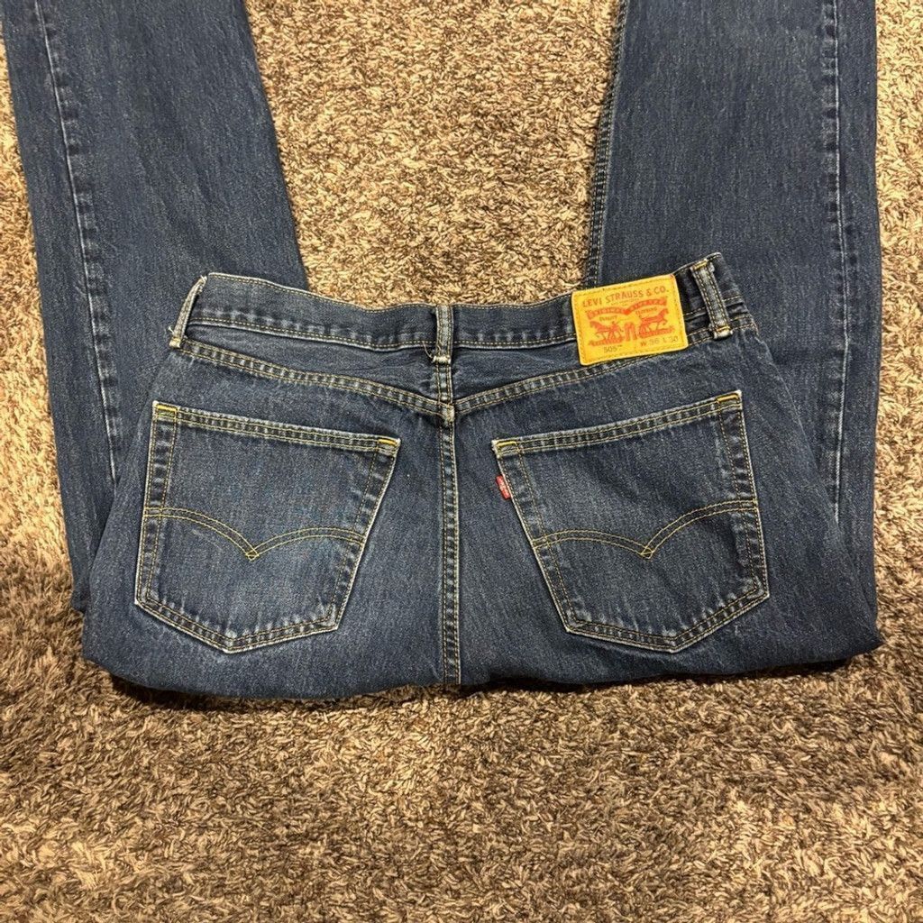 Levi's Men’s Levi's 505 Regular Fit Jeans Size US 36 / EU 52 - 1 Thumbnail