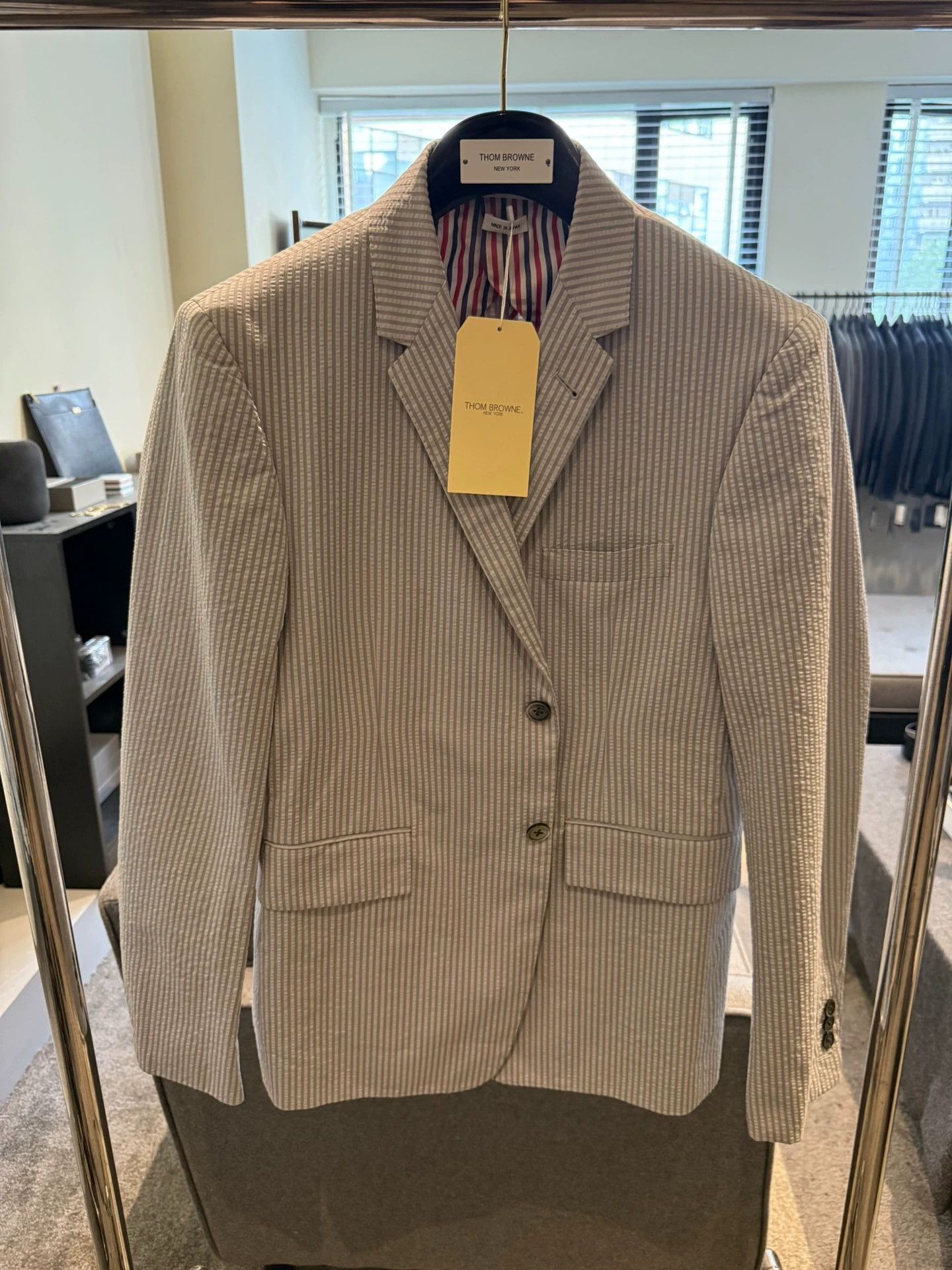 Thom Browne Thom Browne Seersucker Classic Suit Size 3 NWT Size US L / EU 52-54 / 3 - 1 Thumbnail