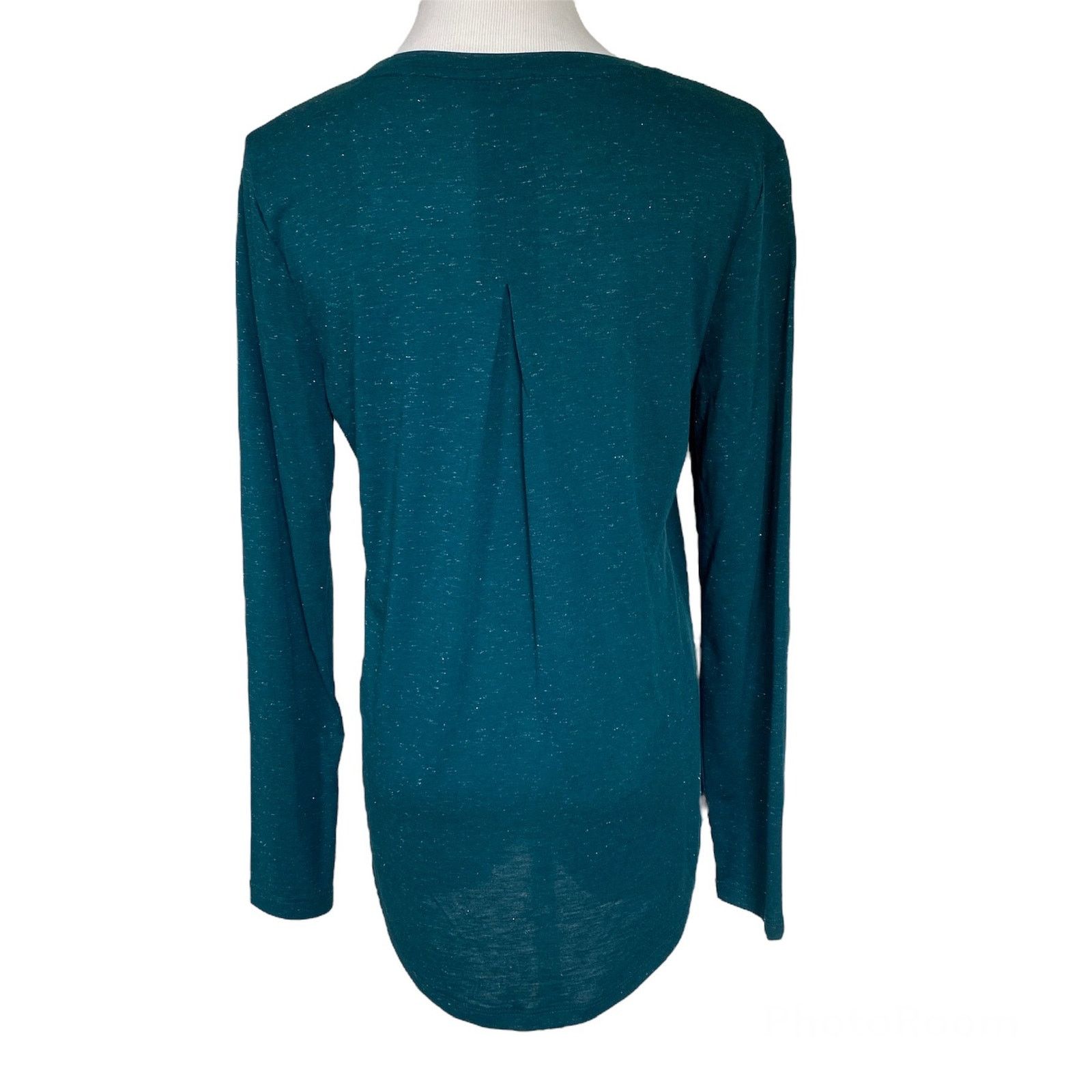 Faded Glory NWOT Teal & Silver Sparkle Long Sleeve V-Neck Pleated Shirt Size S / US 4 / IT 40 - 3 Thumbnail