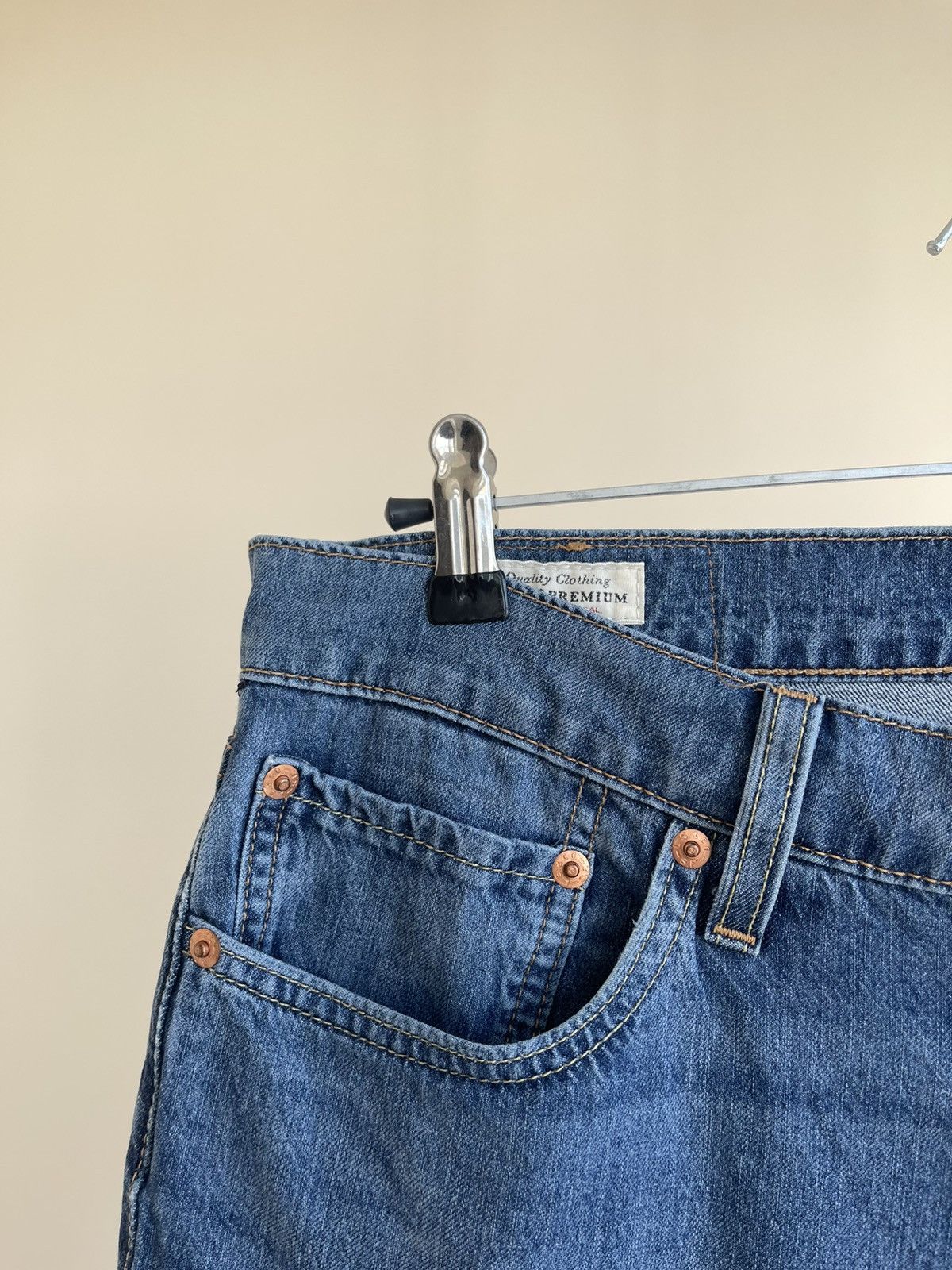 Levi's Premium 511 Zip Fly Tapered Slim Fit 5 Pocket Denim Jeans Size US 32 / EU 48 - 7 Thumbnail