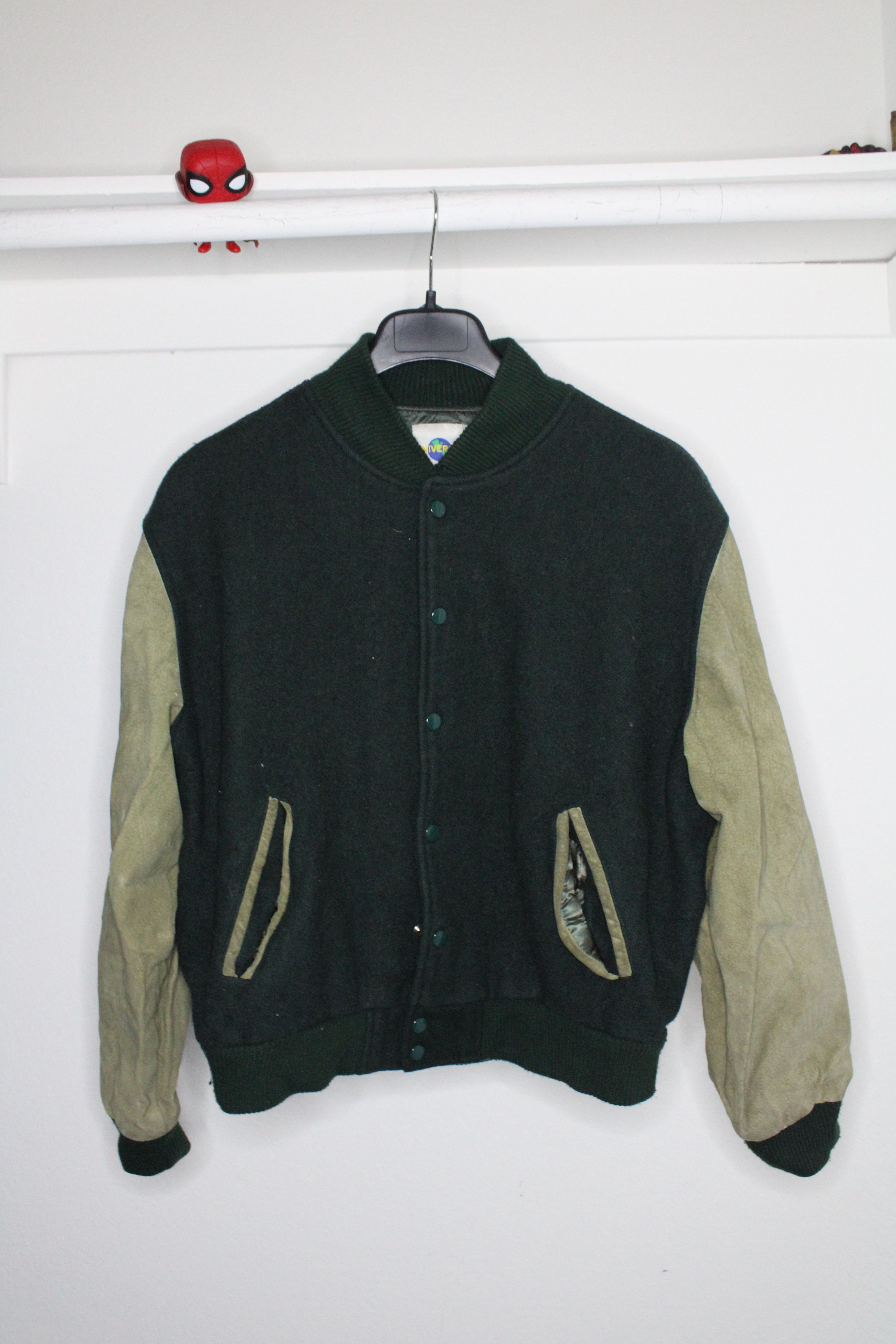 Universal Studios × Vintage Vintage Universal Studios Varsity Jacket Size US L / EU 52-54 / 3 - 1 Thumbnail
