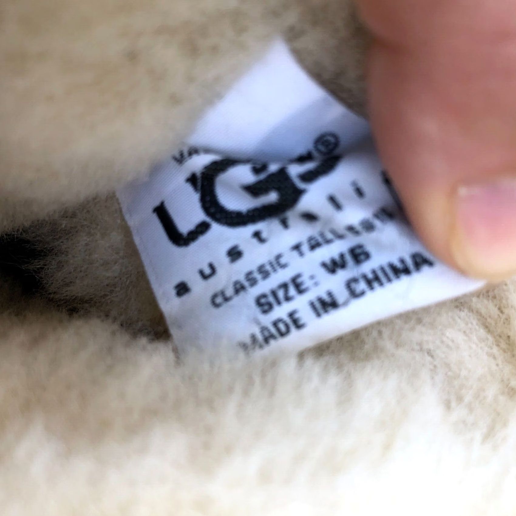 Ugg UGG AUSTRALIA Classic Tall Boots Women's 6 Sand Suede Leather Shearling 5815 Size US 6 / IT 36 - 6 Thumbnail