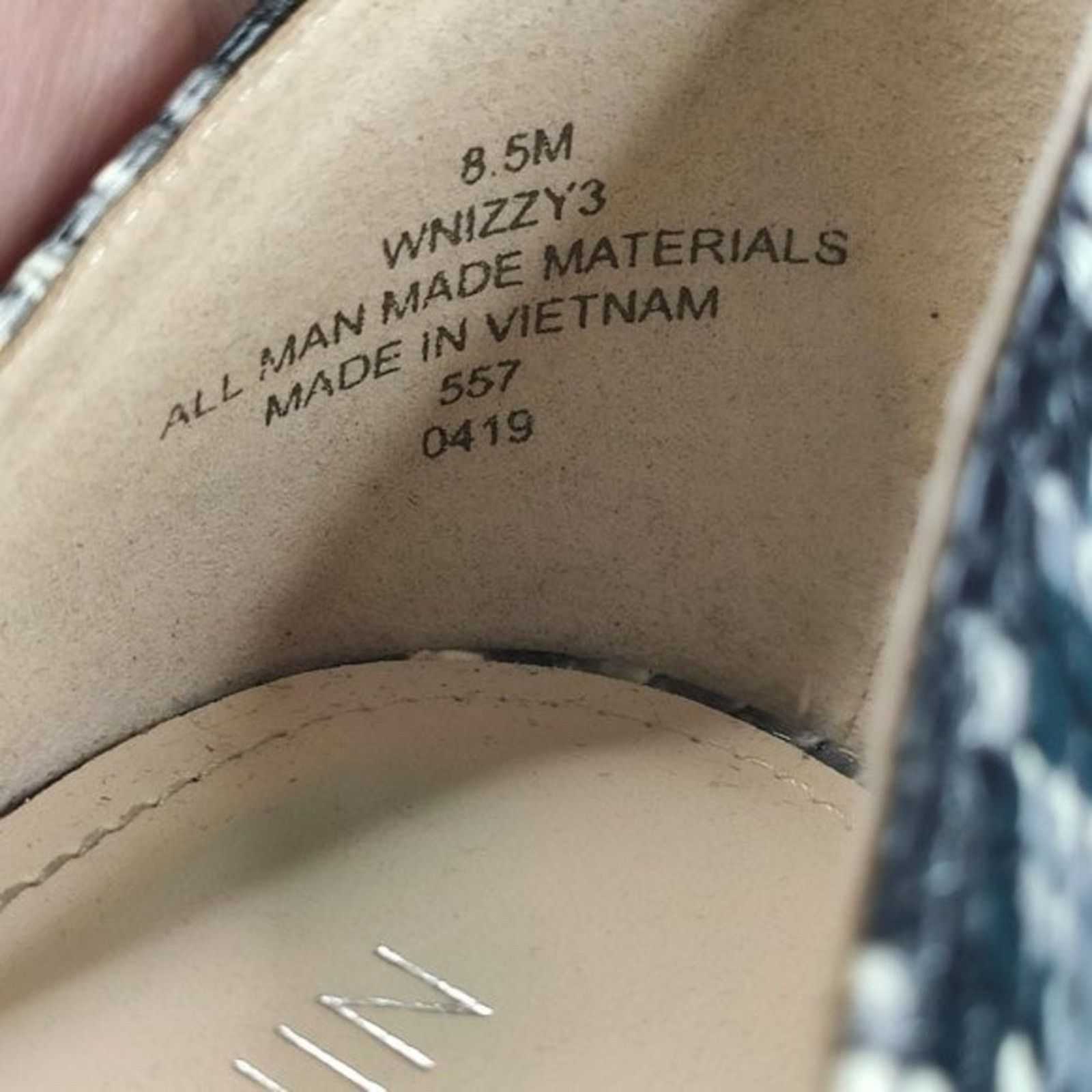 Nine West Nine West Open Toe Heels Size Gray & Black Size 8.5 Size US 8.5 / IT 38.5 - 7 Thumbnail