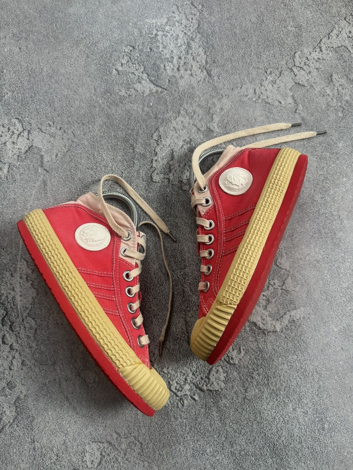 Diesel Diesel US8.5/EUR39 YUK Anniversary hi top sneakers shoes Size US 8.5 / IT 38.5 - 4 Thumbnail
