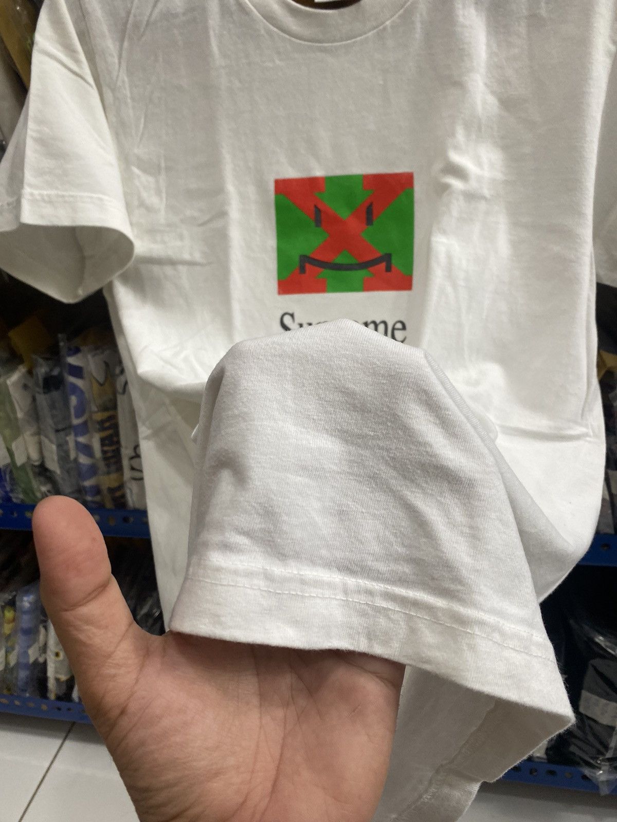 Supreme SUPREME TSHIRT Size US S / EU 44-46 / 1 - 4 Thumbnail