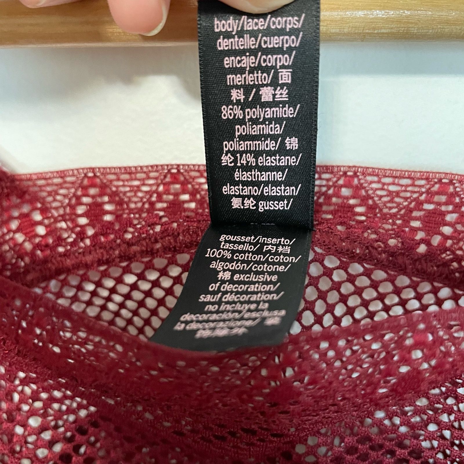 Victoria's Secret Victoria's Secret Red Bodysuit XS Womens Mesh Long Sleeve Size XS / US 0-2 / IT 36-38 - 8 Thumbnail