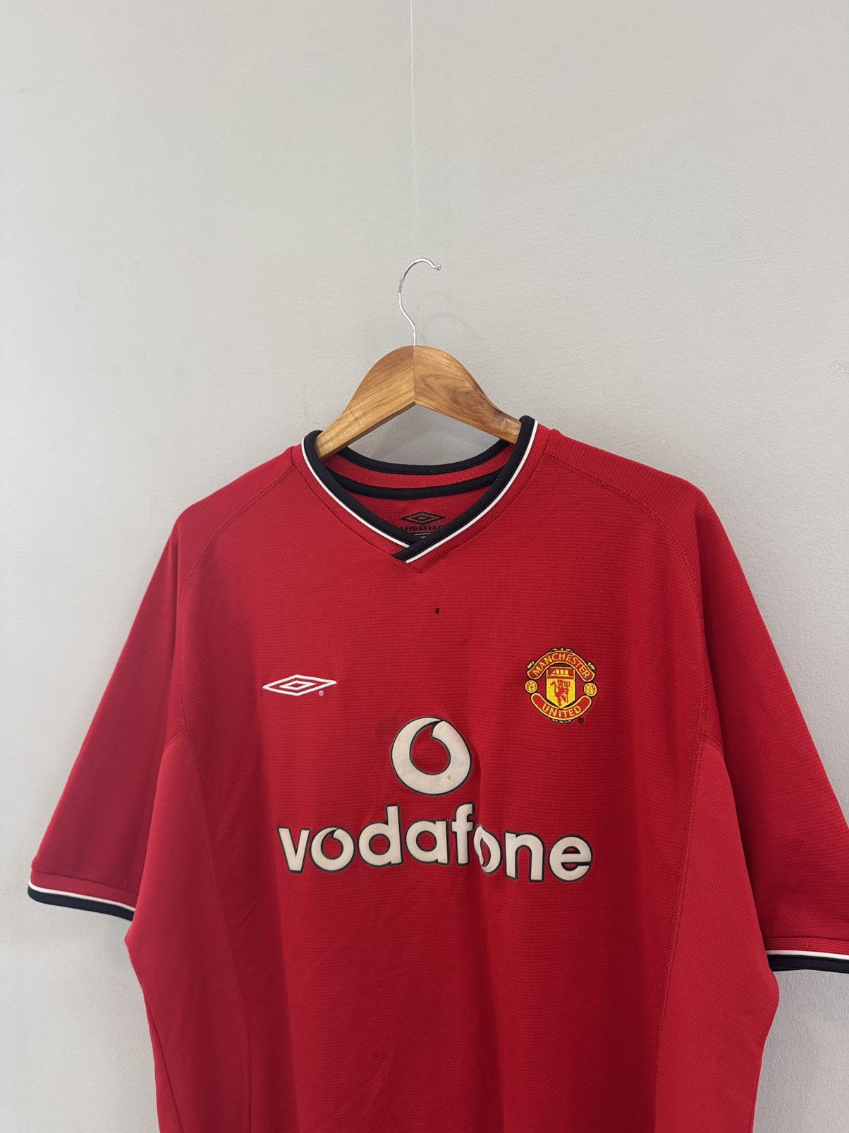 Umbro × Vintage 2000-2002 FC Manchester United Umbro Vodafone jersey vintage Size US XL / EU 56 / 4 - 2 Thumbnail