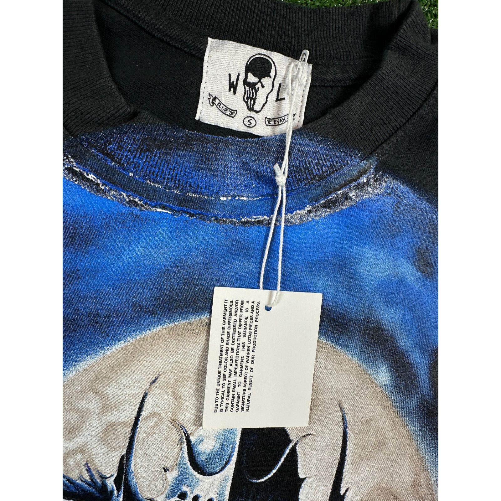 Warren Lotas Warren Lotas ' The Protector' Black Men's T-Shirt - Size MD Size US M / EU 48-50 / 2 - 4 Thumbnail