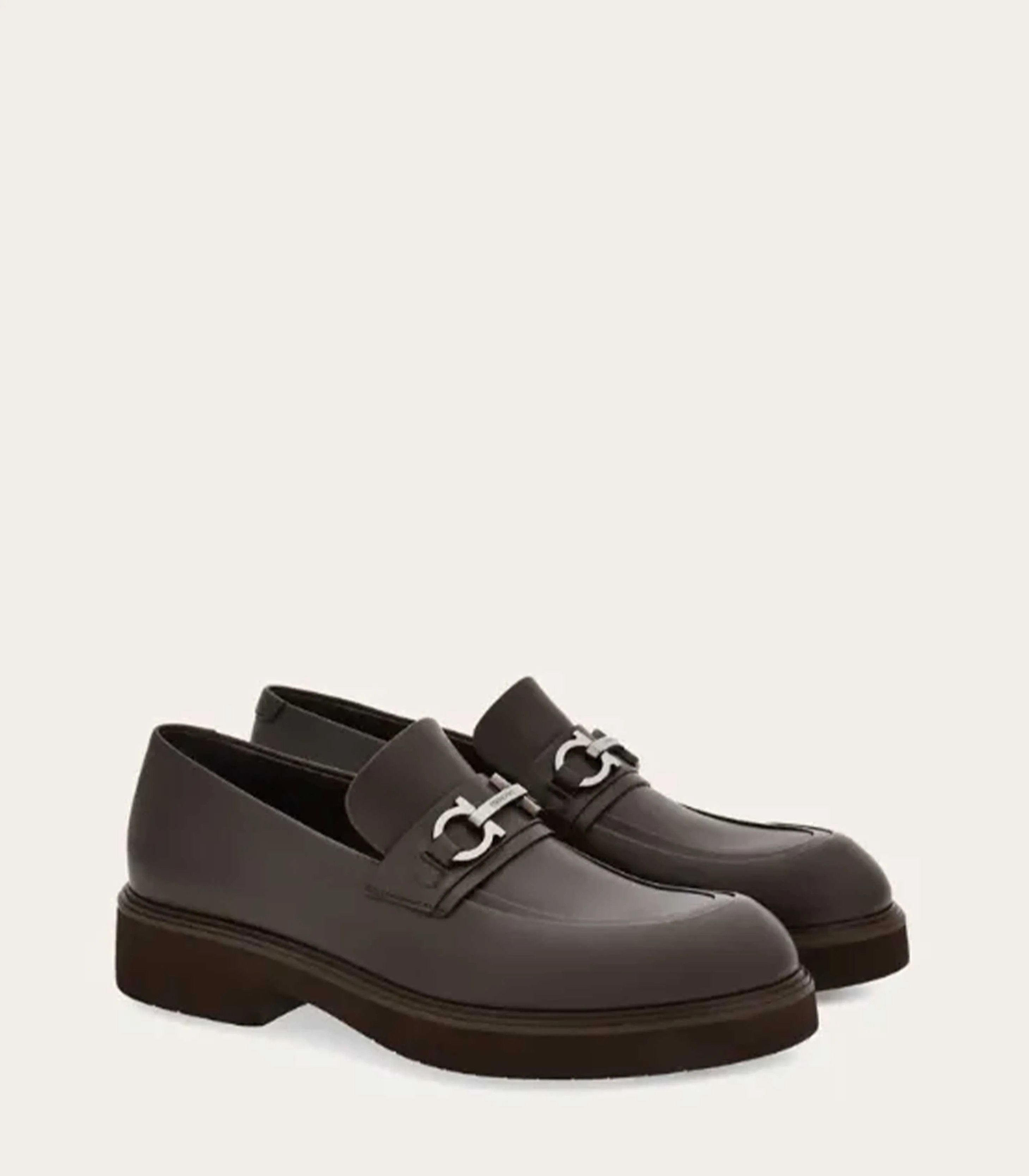 Salvatore Ferragamo o1s1rm0126 Fiorello Loafers in Dark Brown Size US 9 / EU 42 - 2 Thumbnail
