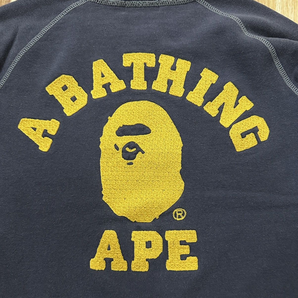 Bape A Bathing Ape Big Logo Crewneck Sweatshirt Size XS / US 0-2 / IT 36-38 - 6 Thumbnail