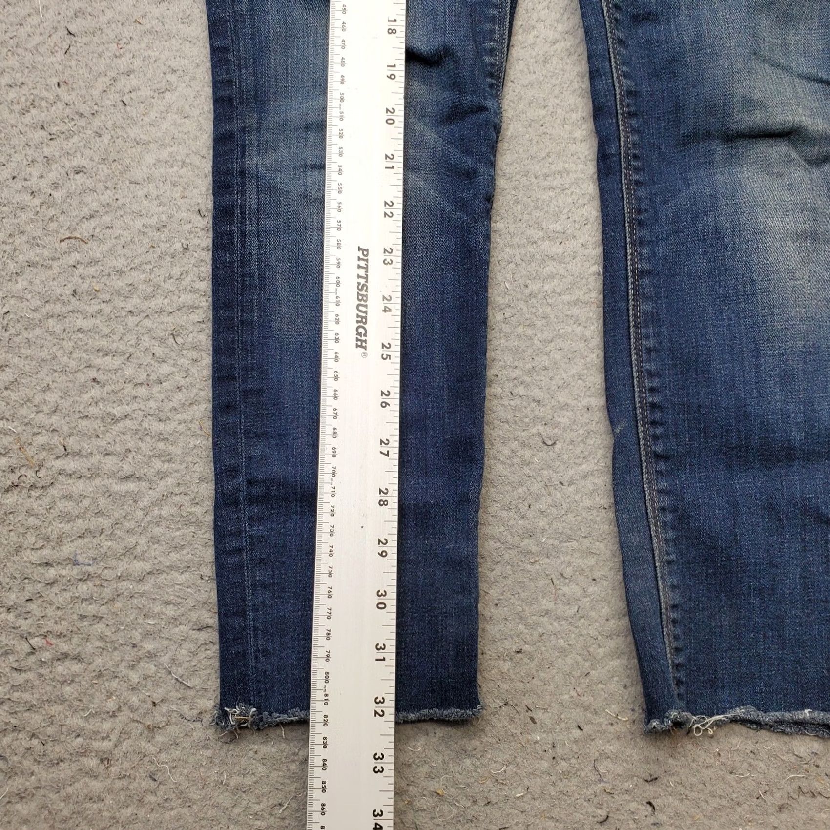 Lucky Brand Lucky Brand Brooke Skinny Jeans Womens 2/26 Blue Denim Faded Whiskered Raw Hem Denim Jeans Slim 5-Pocket Womens Size 2 Blue - Pre-owned Size 26" / US 2 / IT 38 - 3 Thumbnail
