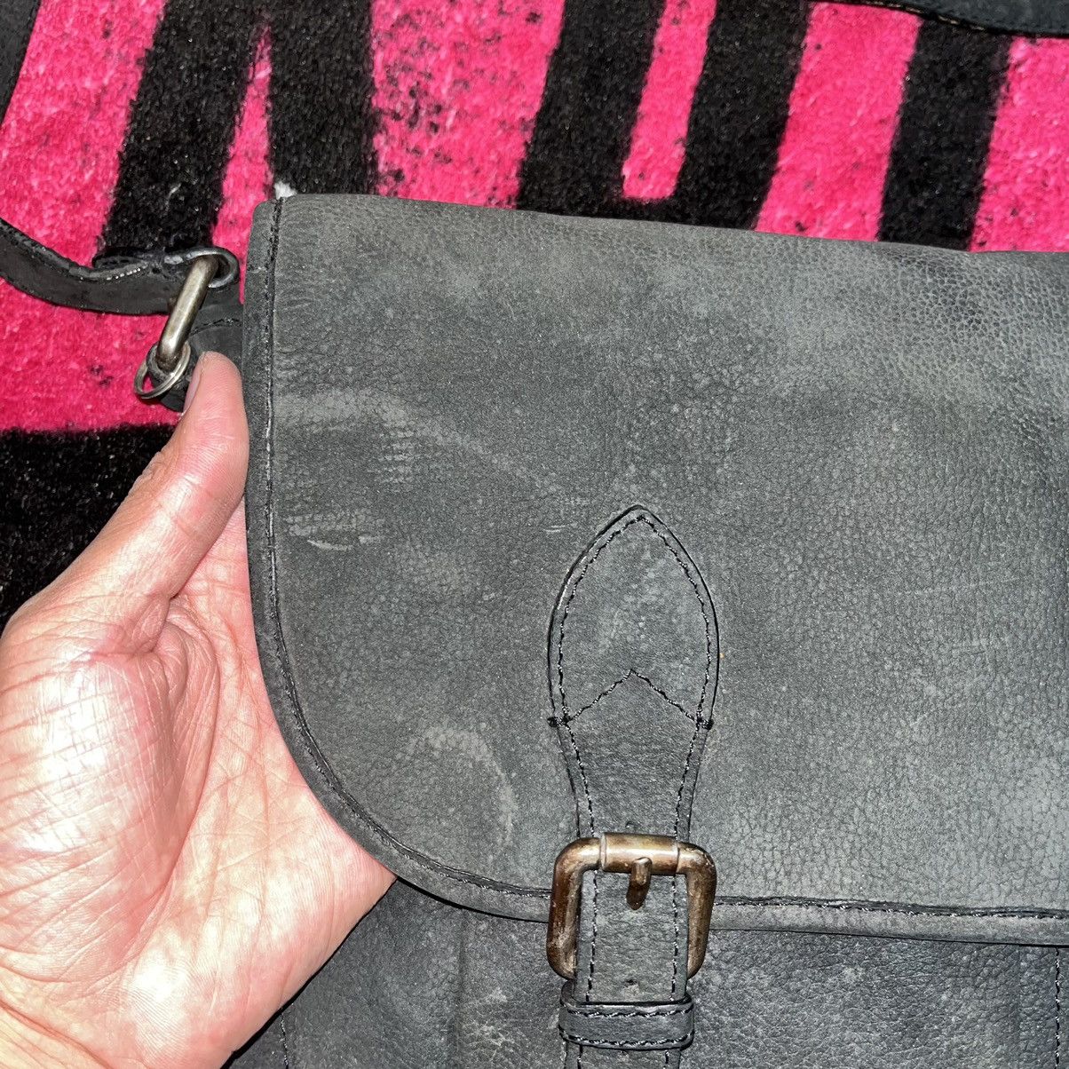 A.P.C. Vintage A.P.C Cow Leather Messenger Bag Size ONE SIZE - 3 Thumbnail