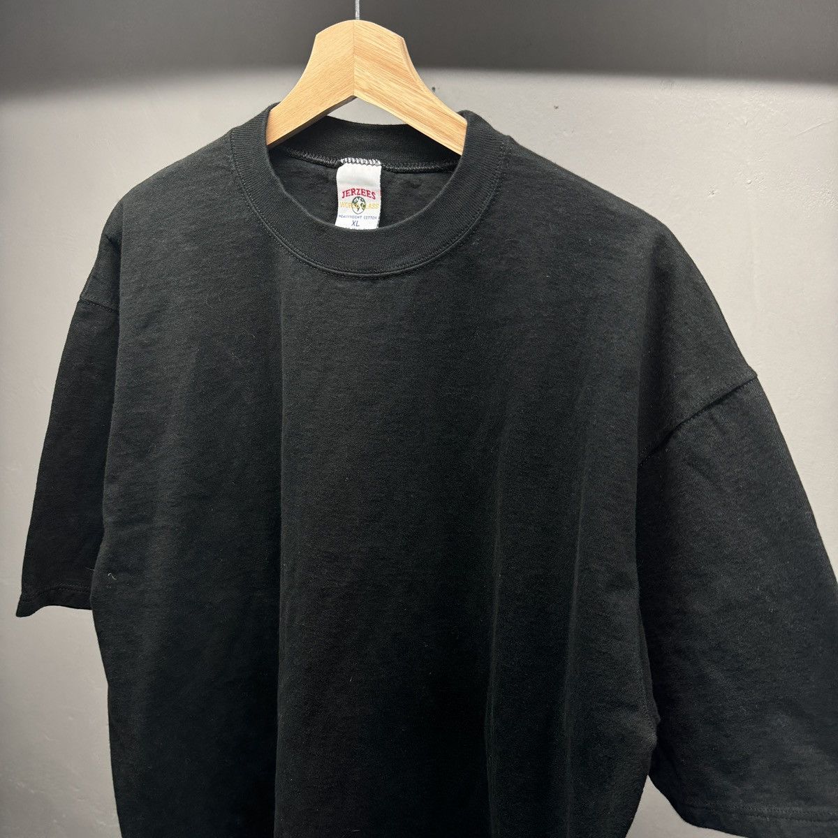 Vintage 90s Faded Black Heavyweight Blank Shirt ERD Grunge Chrome Size US XL / EU 56 / 4 - 2 Thumbnail