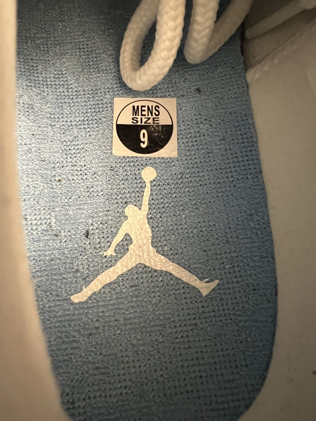 Jordan Brand Jordan 11 Retro Low “UNC” 2017 Size US 9 / EU 42 - 6 Thumbnail