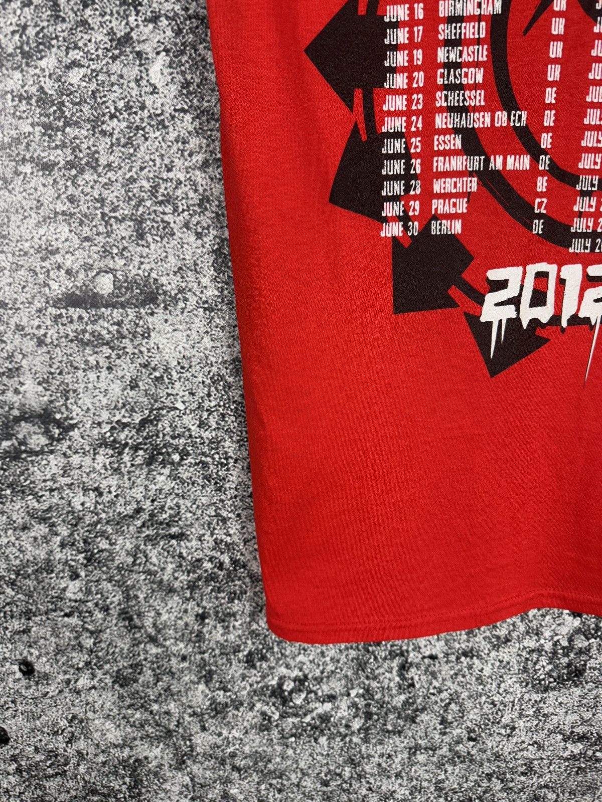 Band Tees Blink-182 Vintage T-Shirt Tour 2012 Concert Band Tee Size S Size US S / EU 44-46 / 1 - 12 Thumbnail