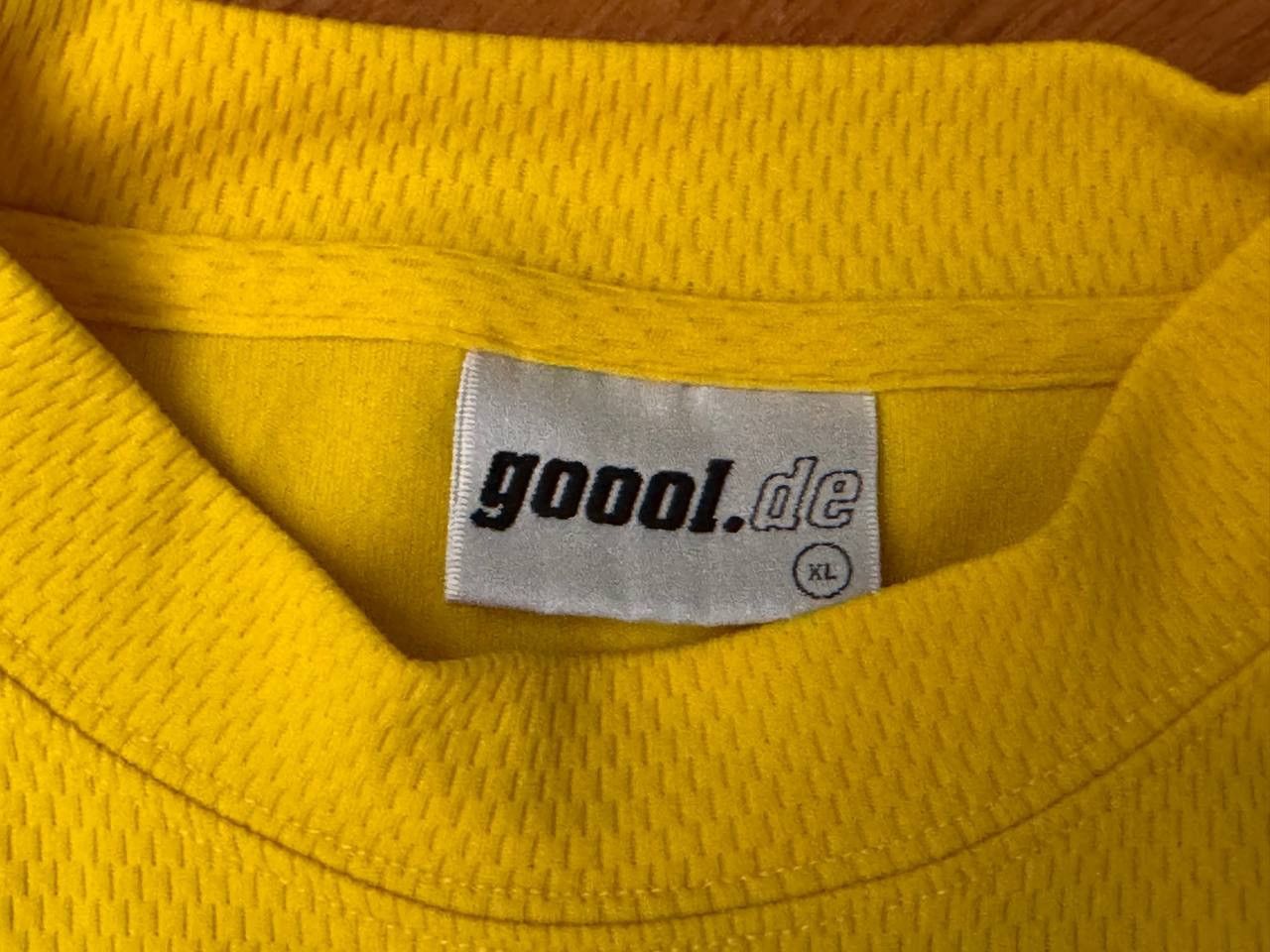 Chelsea Soccer Gool.de Borussia Dortmund 2003-2004 soccer jersey tee Size US XL / EU 56 / 4 - 3 Thumbnail