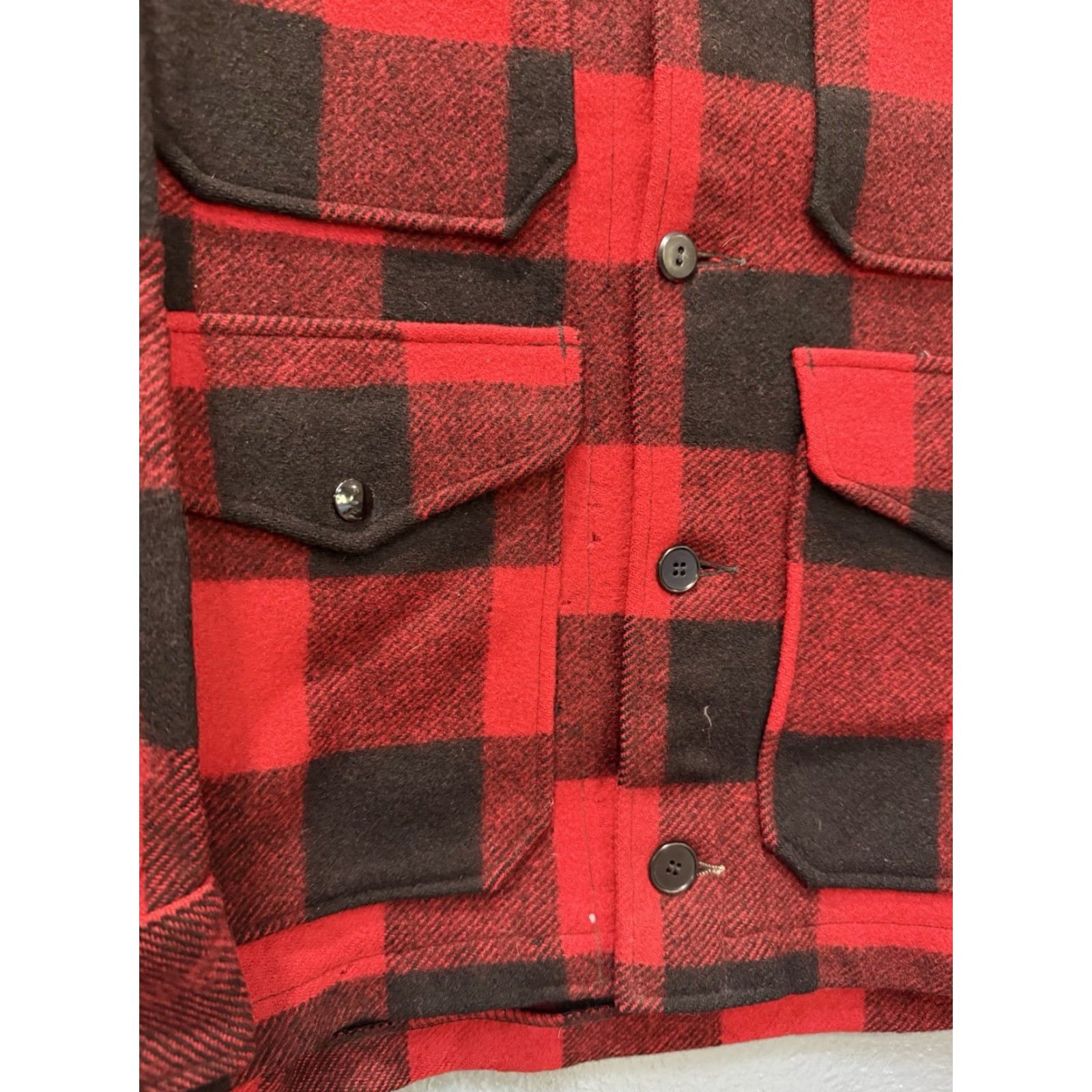 Pendleton VINTAGE Pendleton Wool Plaid Mackinaw Cruiser Hunting Jacket Medium Mens Red 70s Flawed Size US M / EU 48-50 / 2 - 6 Thumbnail
