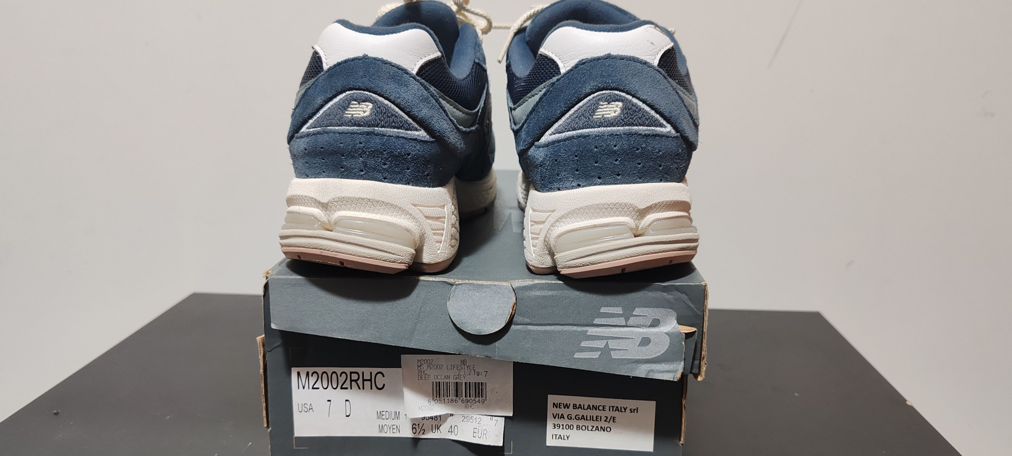 New Balance New Balance - 2002 - Sneakers blu e grigie Tg:40 Size US 7 / EU 40 - 7 Thumbnail