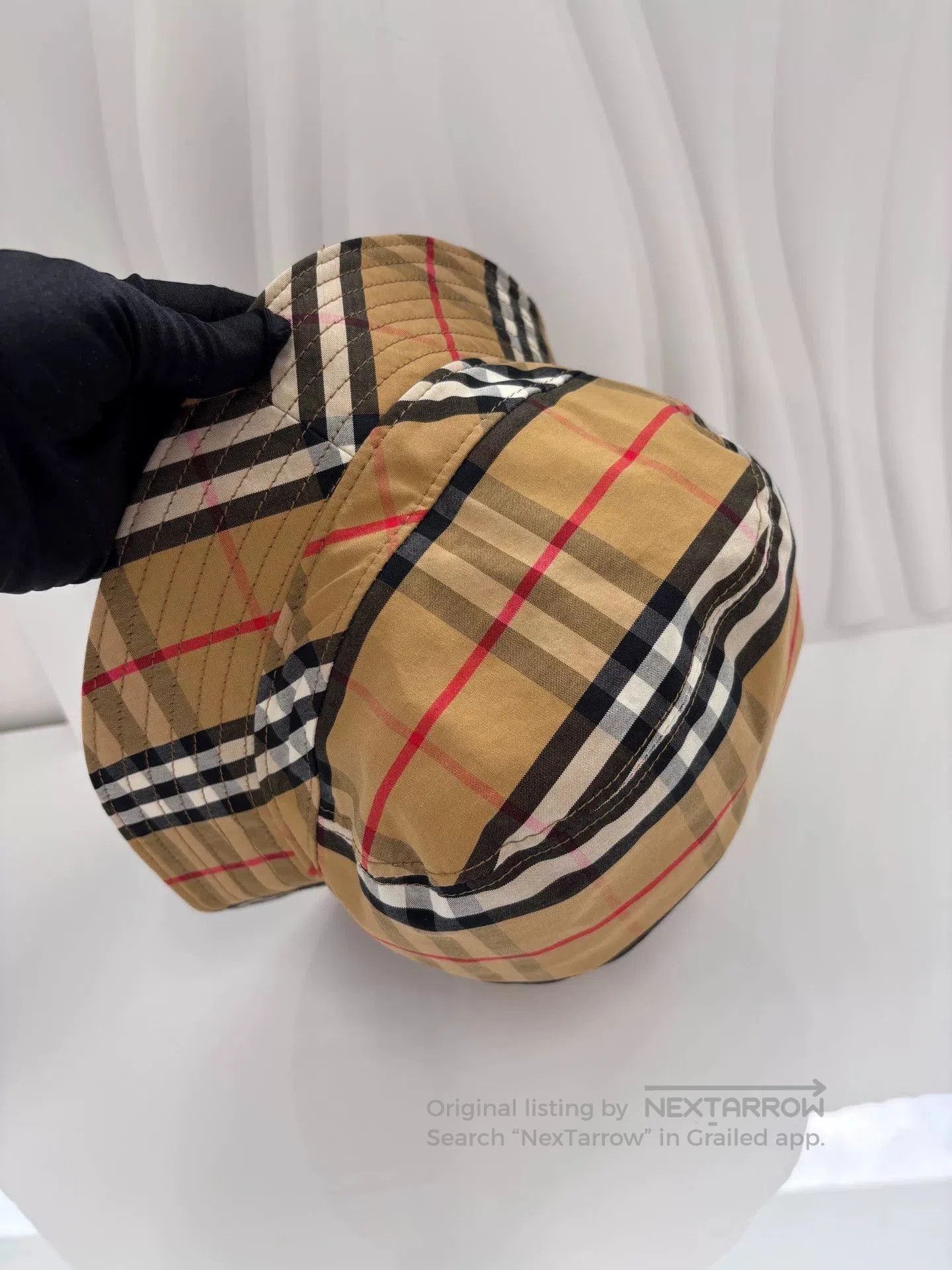 Burberry Burberry Classic Check Bucket Hat. Size ONE SIZE - 4 Thumbnail
