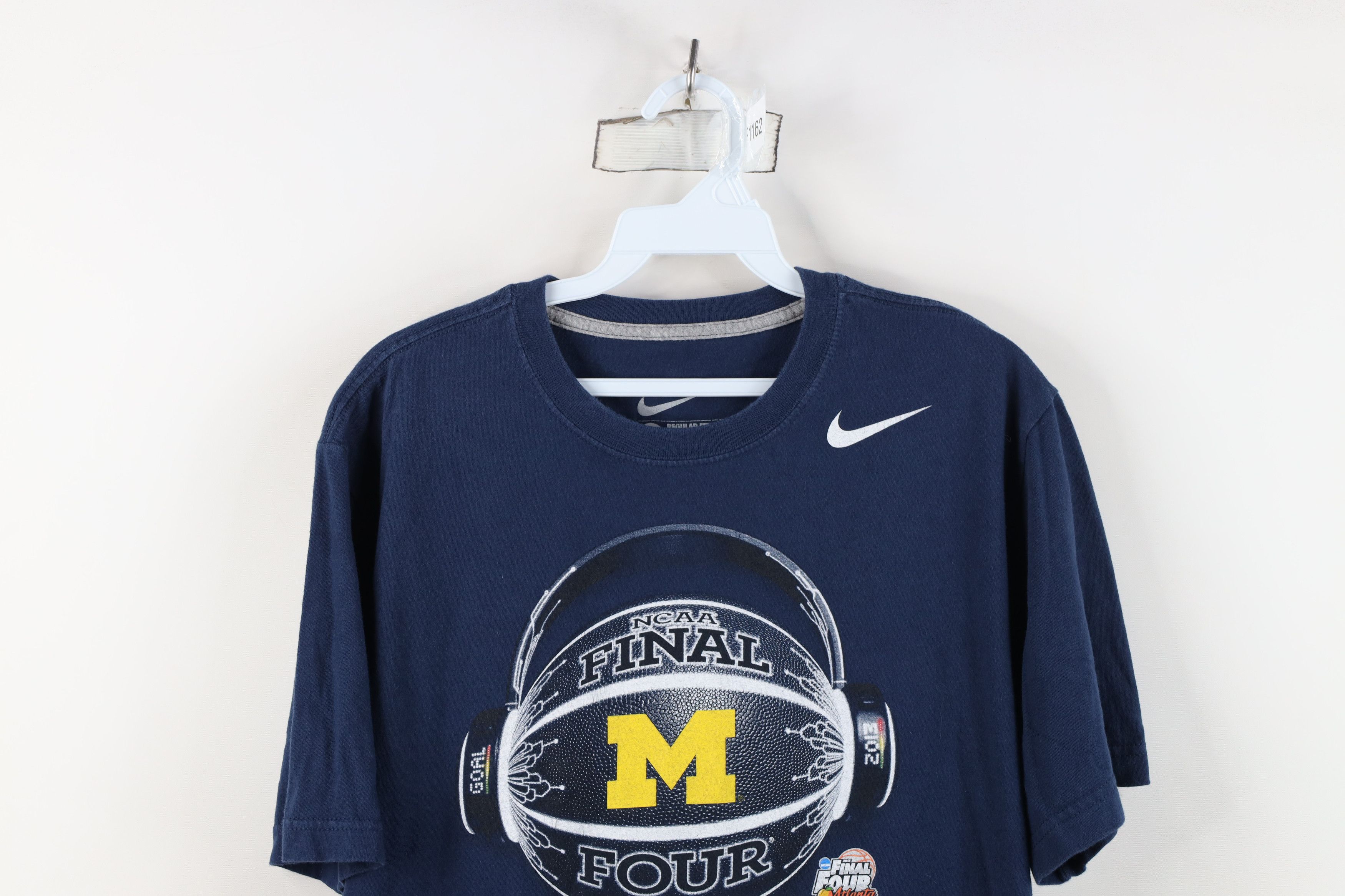 Nike Nike Final Four University of Michigan Basketball T-Shirt Size US L / EU 52-54 / 3 - 2 Thumbnail
