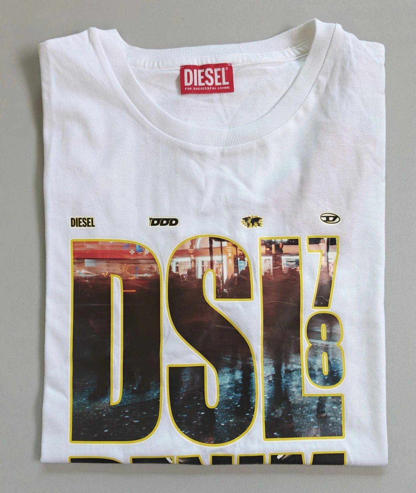 Diesel DIESEL White T-shirt with DSL 78 Denim print T 4185 Size US L / EU 52-54 / 3 - 1 Thumbnail