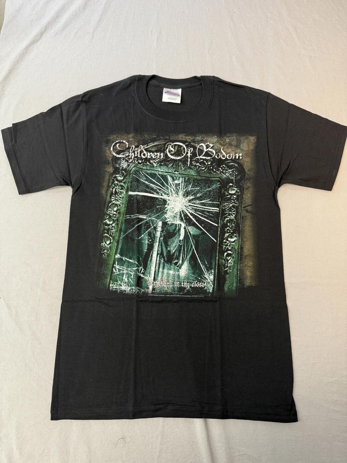 Designer Children of Bodom T-shirt Skeletons in the Closet Album - S Size US S / EU 44-46 / 1 - 1 Thumbnail