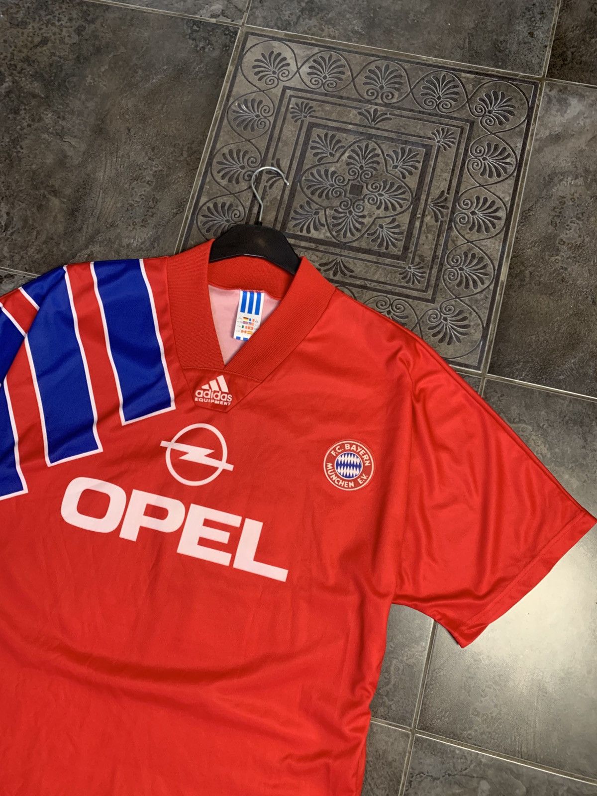 Adidas × Vintage Vintage Soccer jersey FC Bayern Munich 1991/1993 Home Size US L / EU 52-54 / 3 - 2 Thumbnail