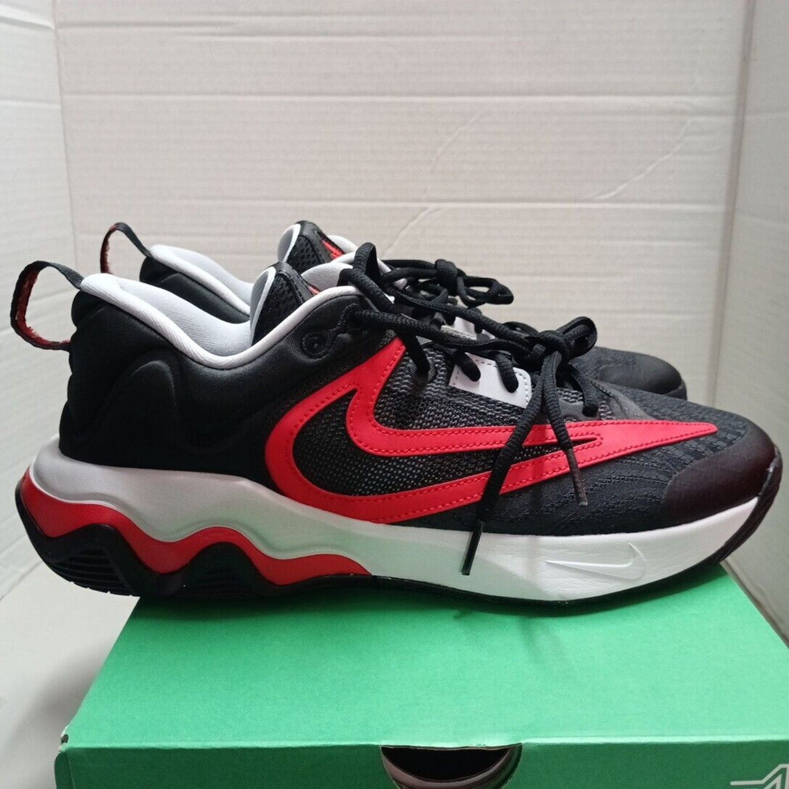 Nike Nike Giannis Immortality 3 Mens Size 11 Black University Red Size US 11 / EU 44 - 2 Thumbnail