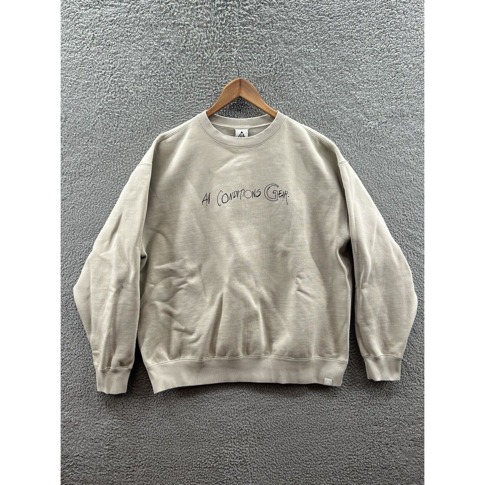 Nike ACG Therma-FIT Fleece Crew FD8760-072 Ralph Steadman