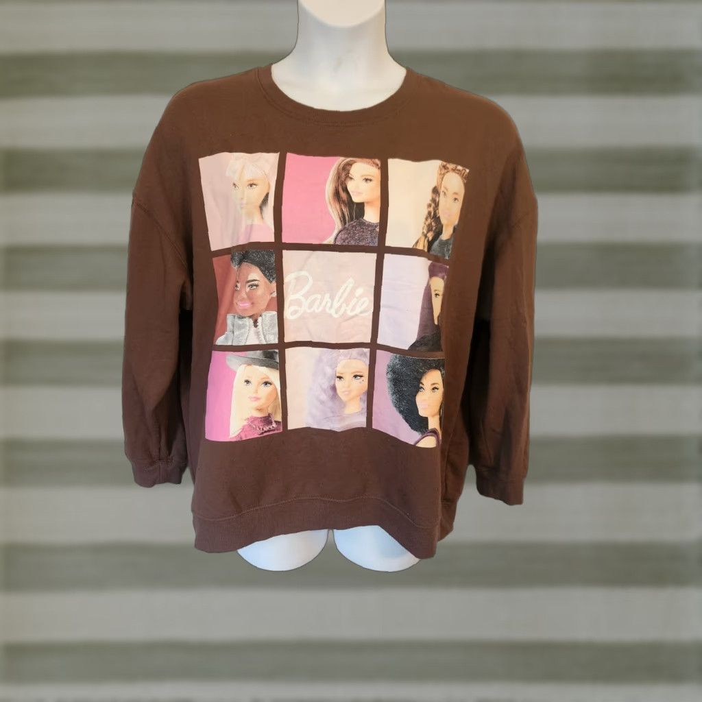 Vintage Barbie Sweatshirt Women's Squares Cozy Graphic Pullover Crew Neck Plus Size 2X Brown, Activewear, Graphic Print, Barbie Movie Theme Size XXL / US 16-18 / IT 52-54 - 1 Thumbnail