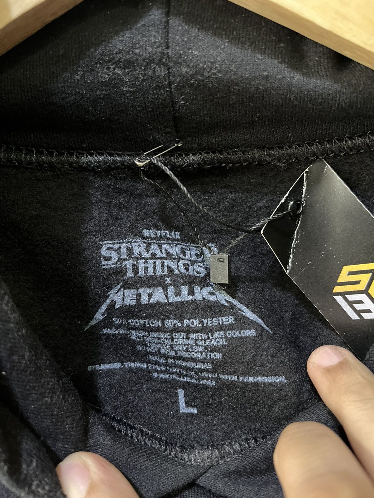 Metallica Official Metallica X Stranger Things Hellfire Club Hoodie Size US L / EU 52-54 / 3 - 4 Thumbnail