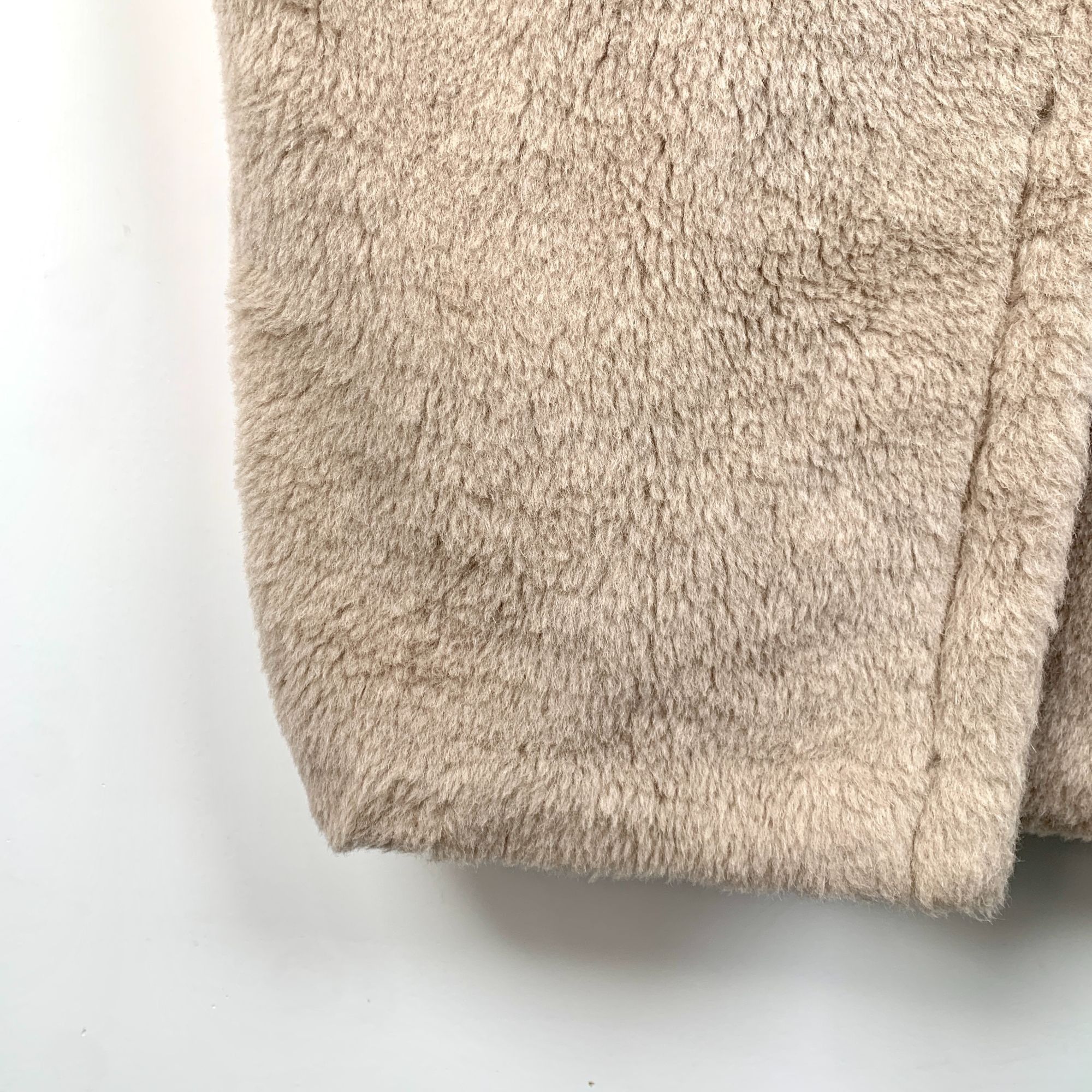 Max Mara Maxmara Womens Sandy Teddy Alpaca Wool Lapel Coat Beige Size Size S / US 4 / IT 40 - 4 Thumbnail