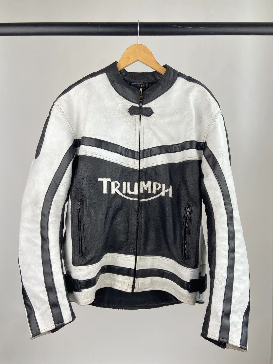 Image of Genuine Leather x Vintage Triumph Motorcycle Racing Jacket in Black/White, Men's (Size 2XL)