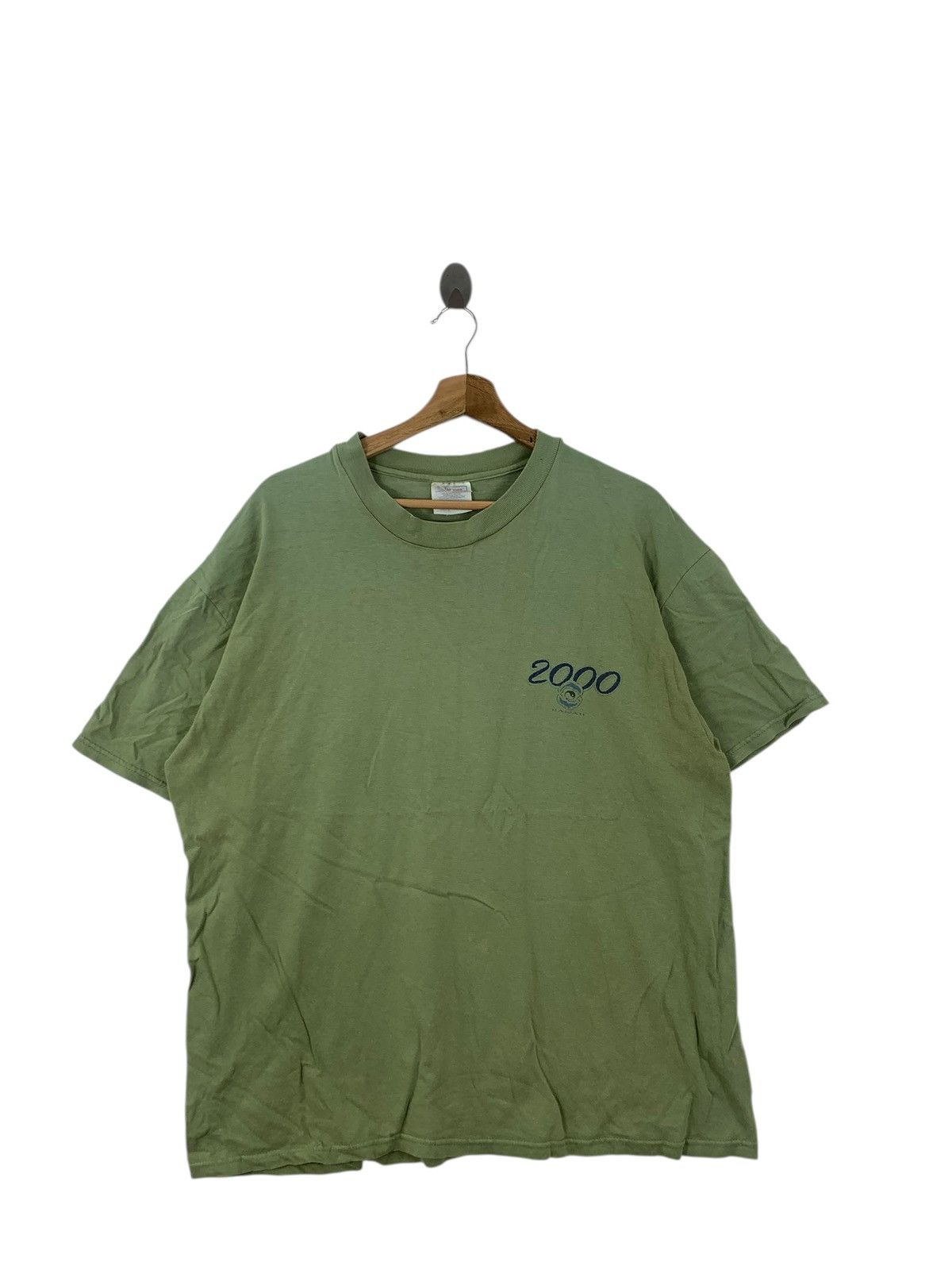Hanes Vintage HANES HAWAII Y2K 2000 Celebration Thrashed Tee Shirt Size US XL / EU 56 / 4 - 5 Thumbnail