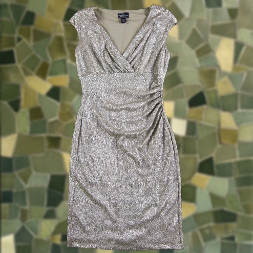 Vintage VINTAGE American Living Silver Metallic Stretch Cap Sleeve V-Neck Sheath Dress Women 6 Size M / US 6-8 / IT 42-44 - 1 Thumbnail
