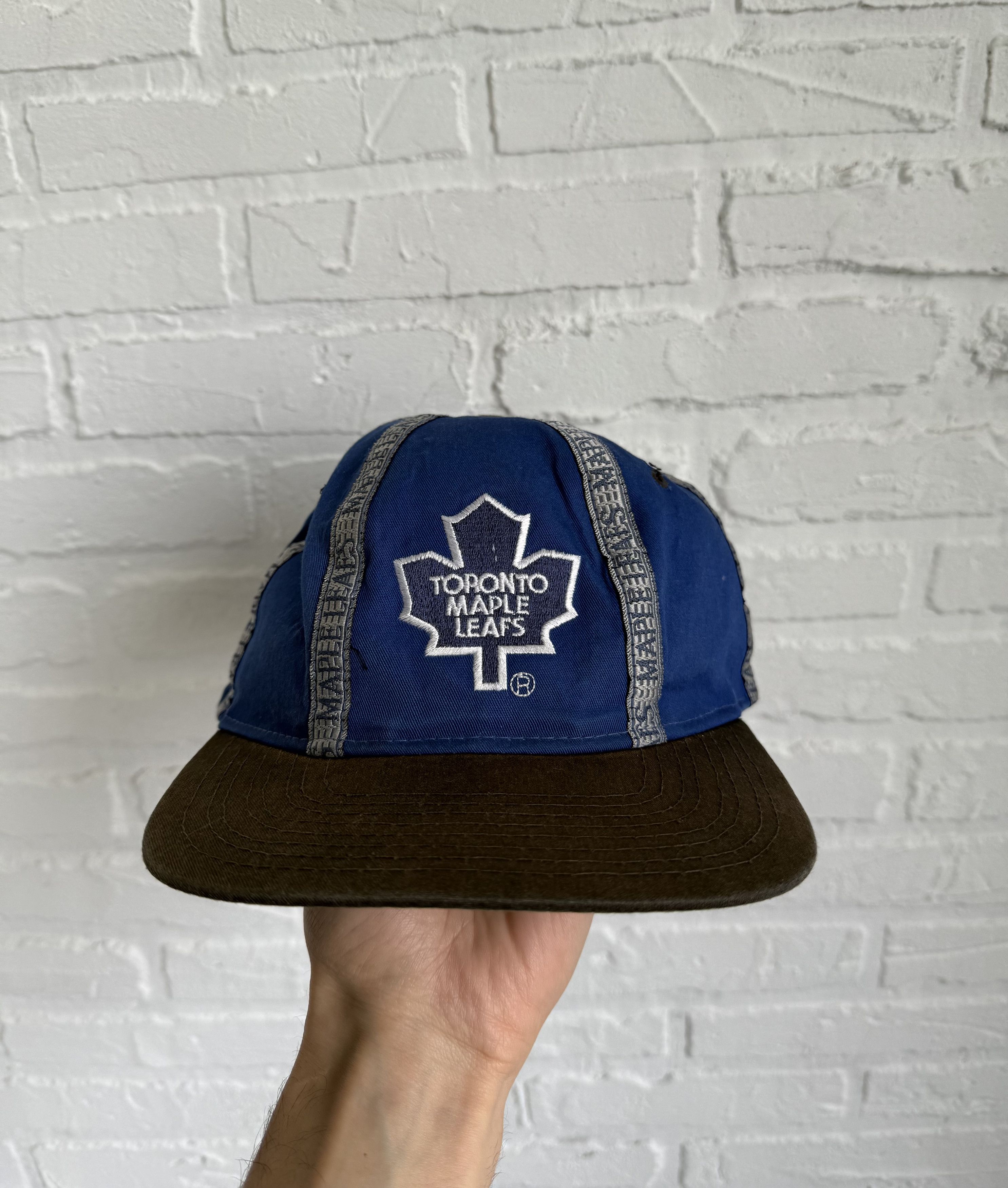 NFL × Starter × Vintage Vintage 90s Toronto Maple Leafs NFL cap Size ONE SIZE - 1 Thumbnail