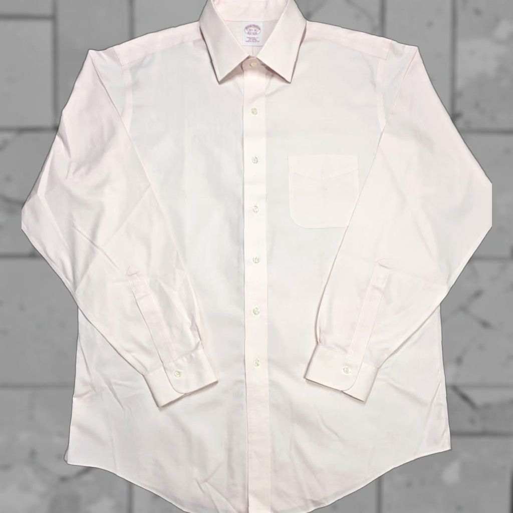 Brooks Brothers Brooks Brothers Button-Up Shirt 16.5-35 Pink Long Sleeve Mens Traditional Shirt Size 34R - 1 Thumbnail