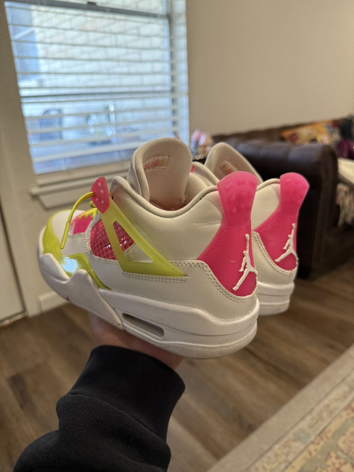 Jordan Brand Jordan Retro 4 GS Lemon Venom Size US 6.5 / EU 39-40 - 2 Thumbnail