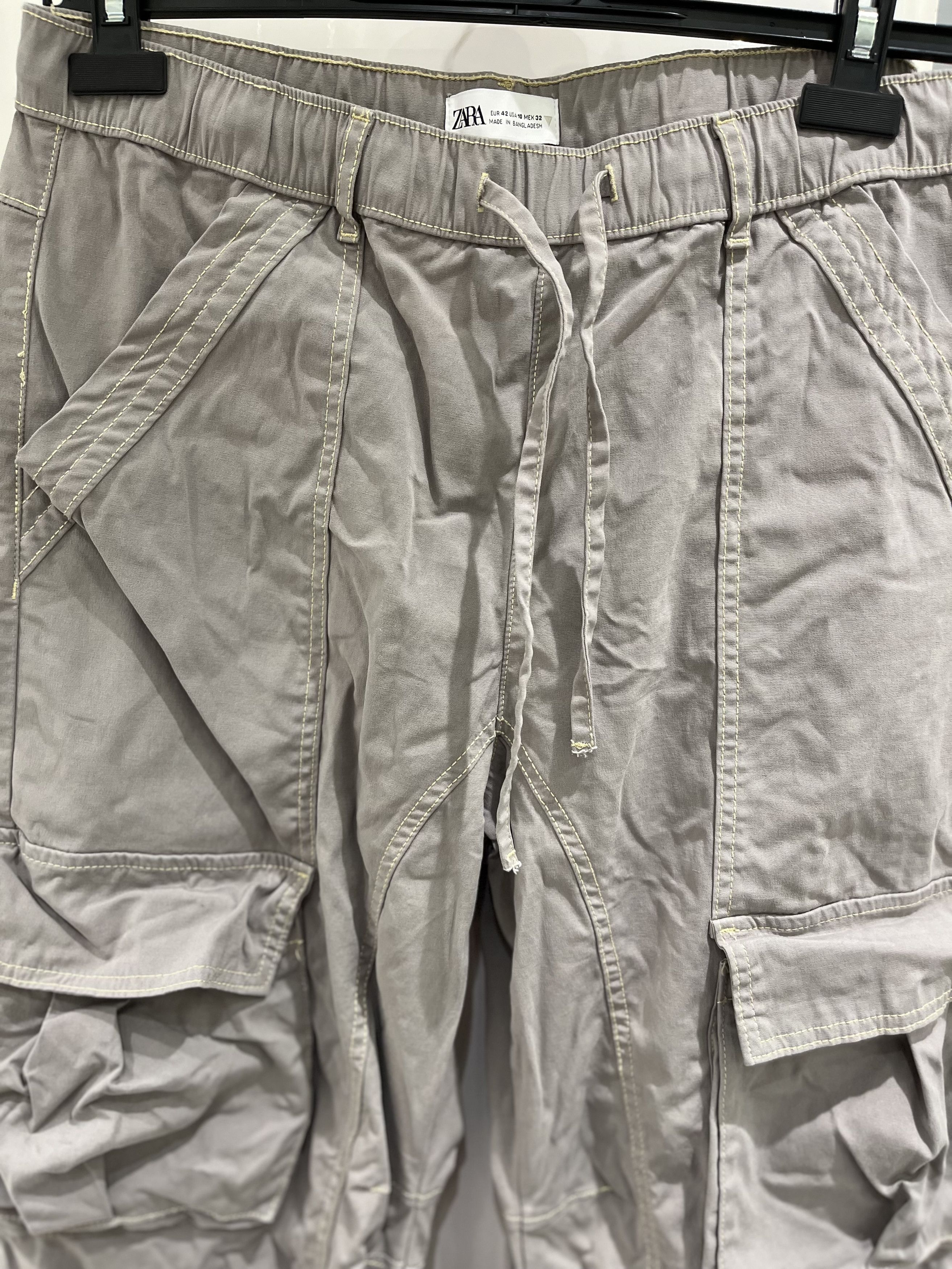 Zara Grey Cargo Pants Size US 26 / EU 42 - 2 Thumbnail