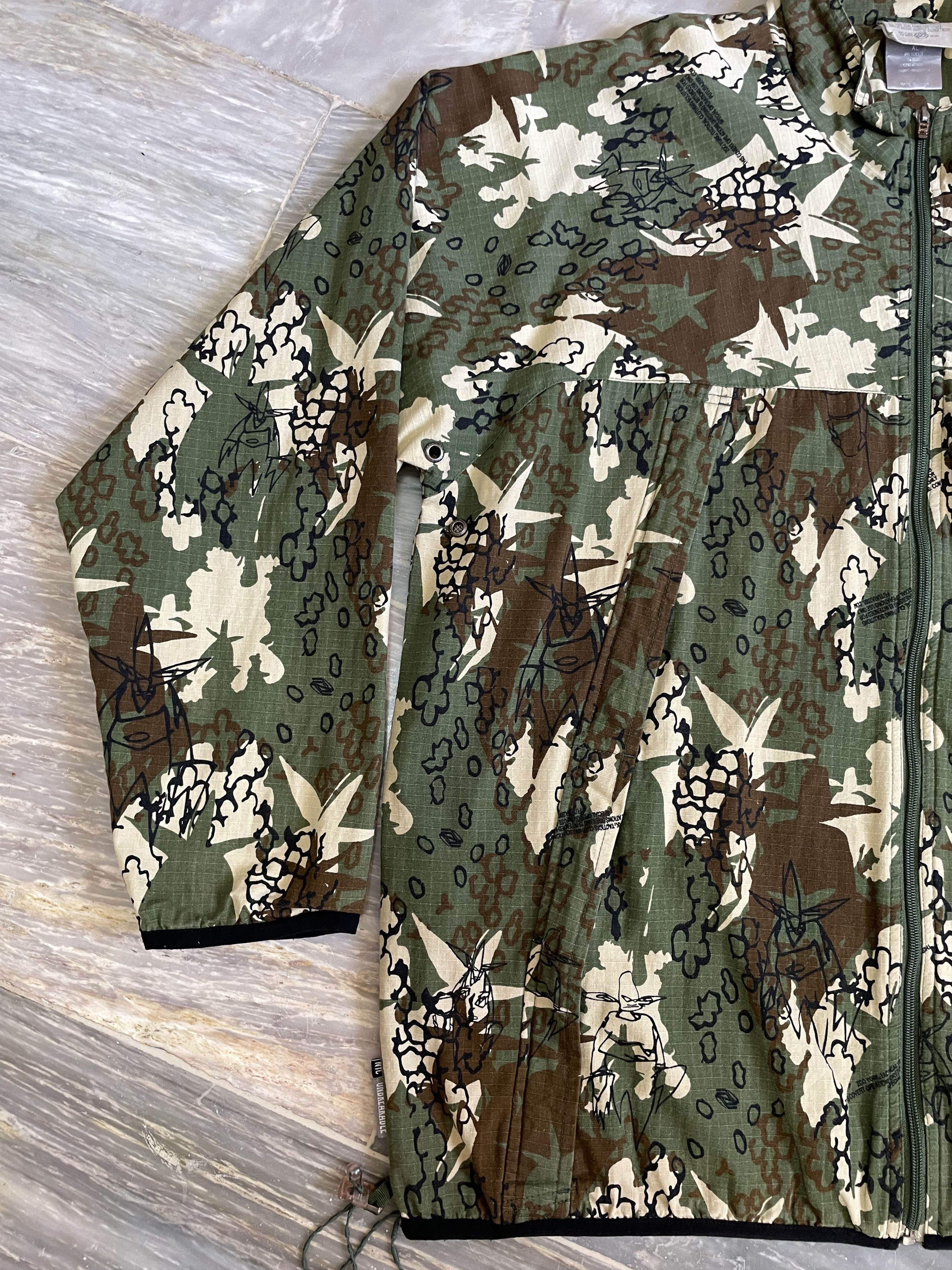 Futura × Zoo York RARE ZOO YORK X FUTURA 2000 POINTMAN MOWAX CAMO JACKET Size US XL / EU 56 / 4 - 2 Thumbnail