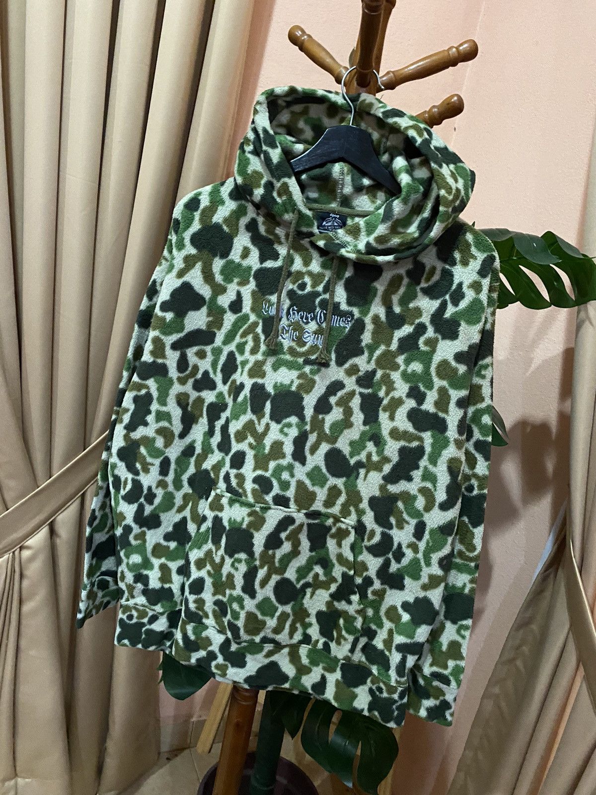 Japanese Brand × Vintage VINTAGE DIG DEEP DRAGON CAMO FLEECE PULLOVER HOODIE Size US L / EU 52-54 / 3 - 4 Thumbnail