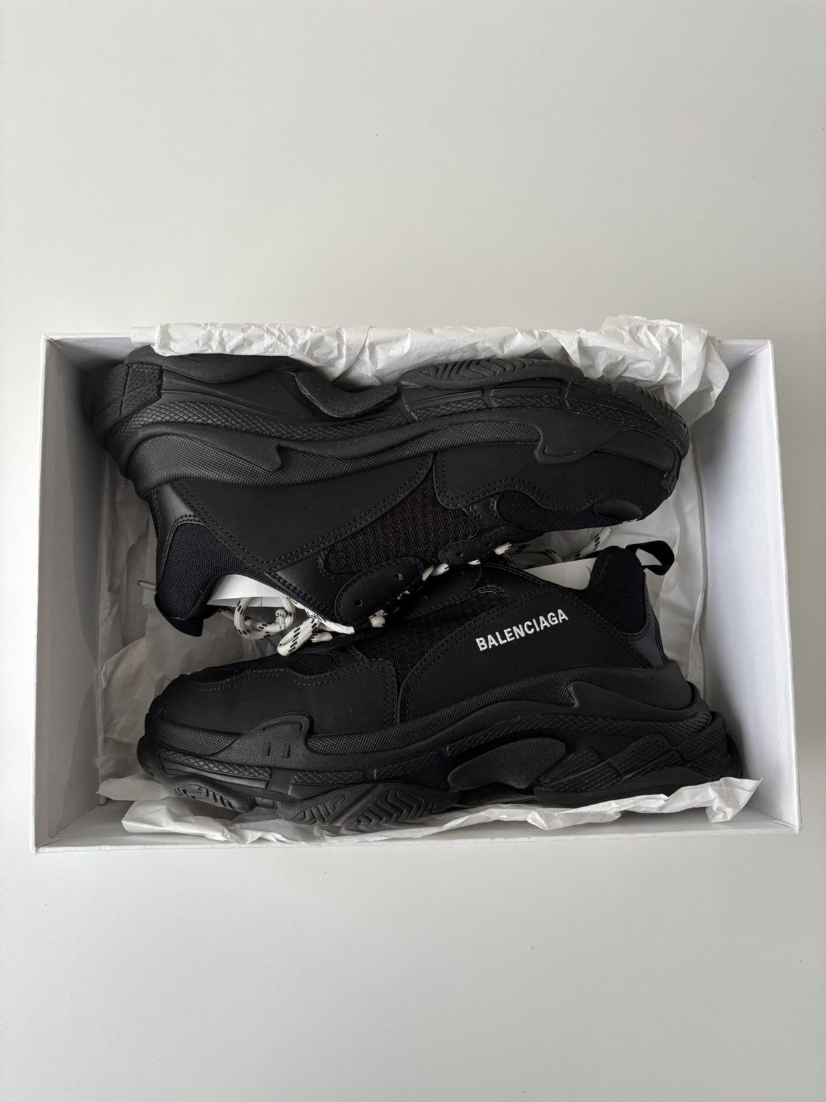 Balenciaga Balenciaga Triple S Black – Size 42 – Near Mint Condition Size US 9 / EU 42 - 5 Thumbnail