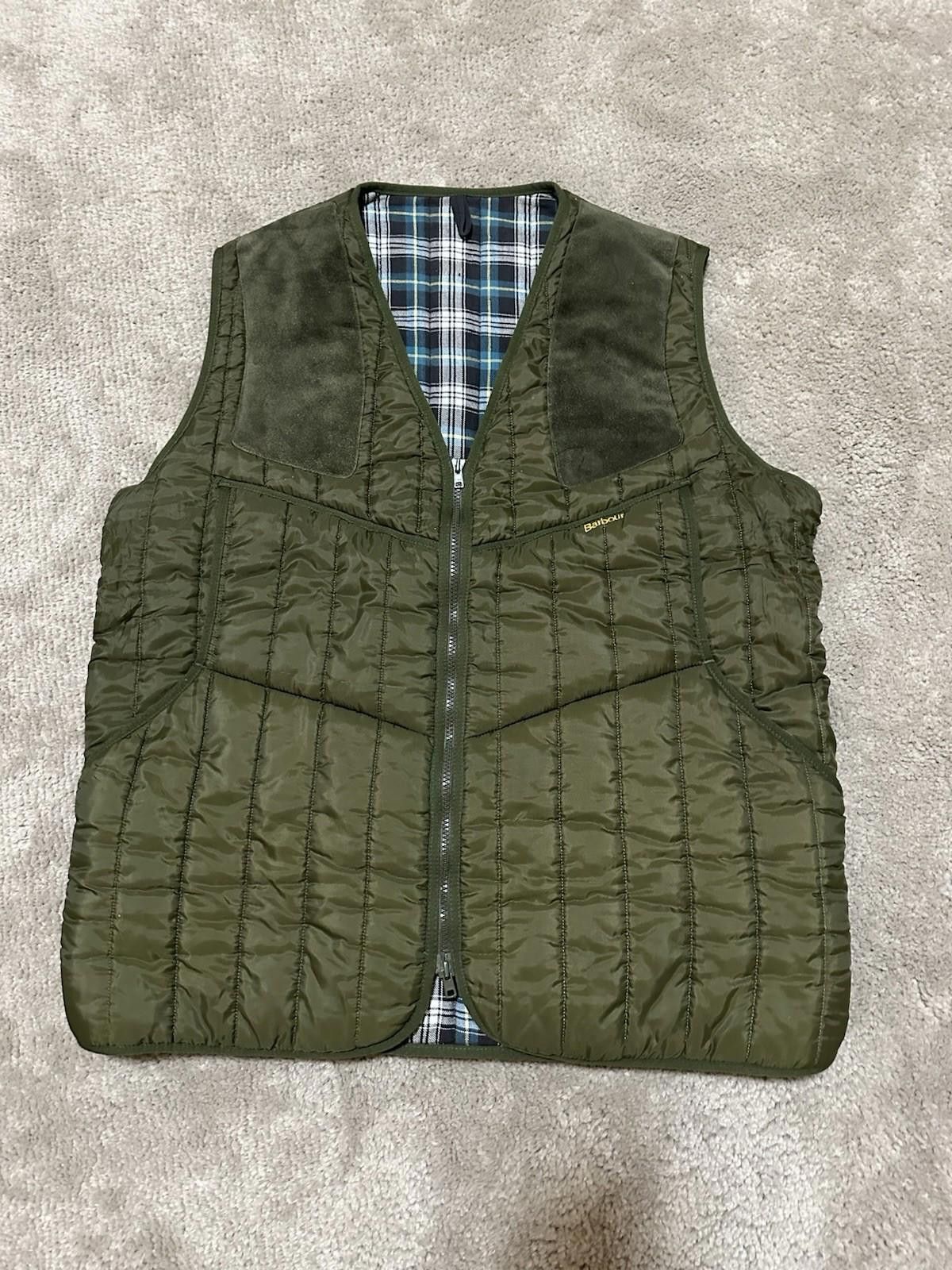 Barbour Vintage Barbour hunting waistcoat XL OLIVE GREEN Size US XL / EU 56 / 4 - 1 Thumbnail